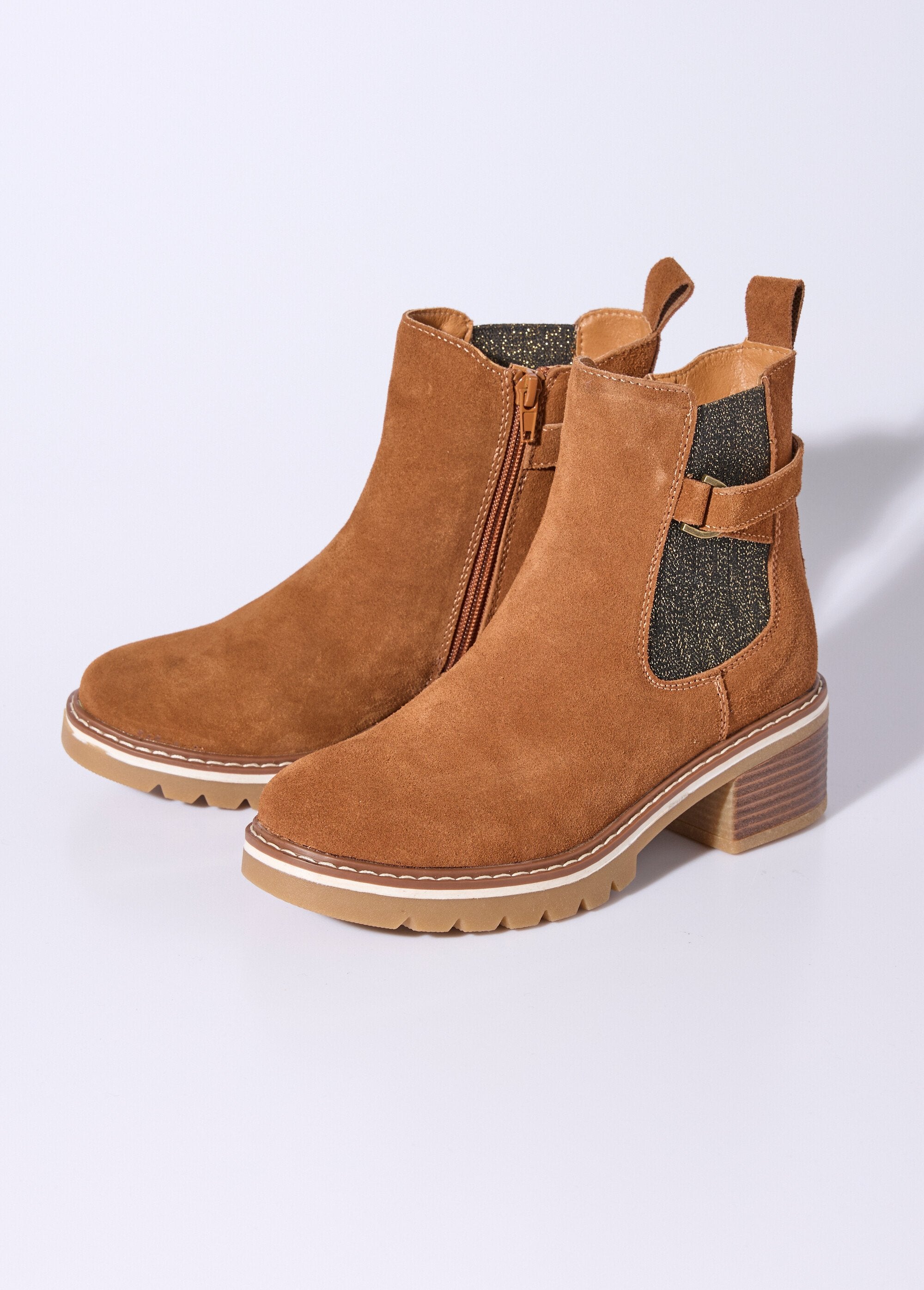 Botas_de_piel_inspiradas_en_la_Camarga_camello_DE1_slim