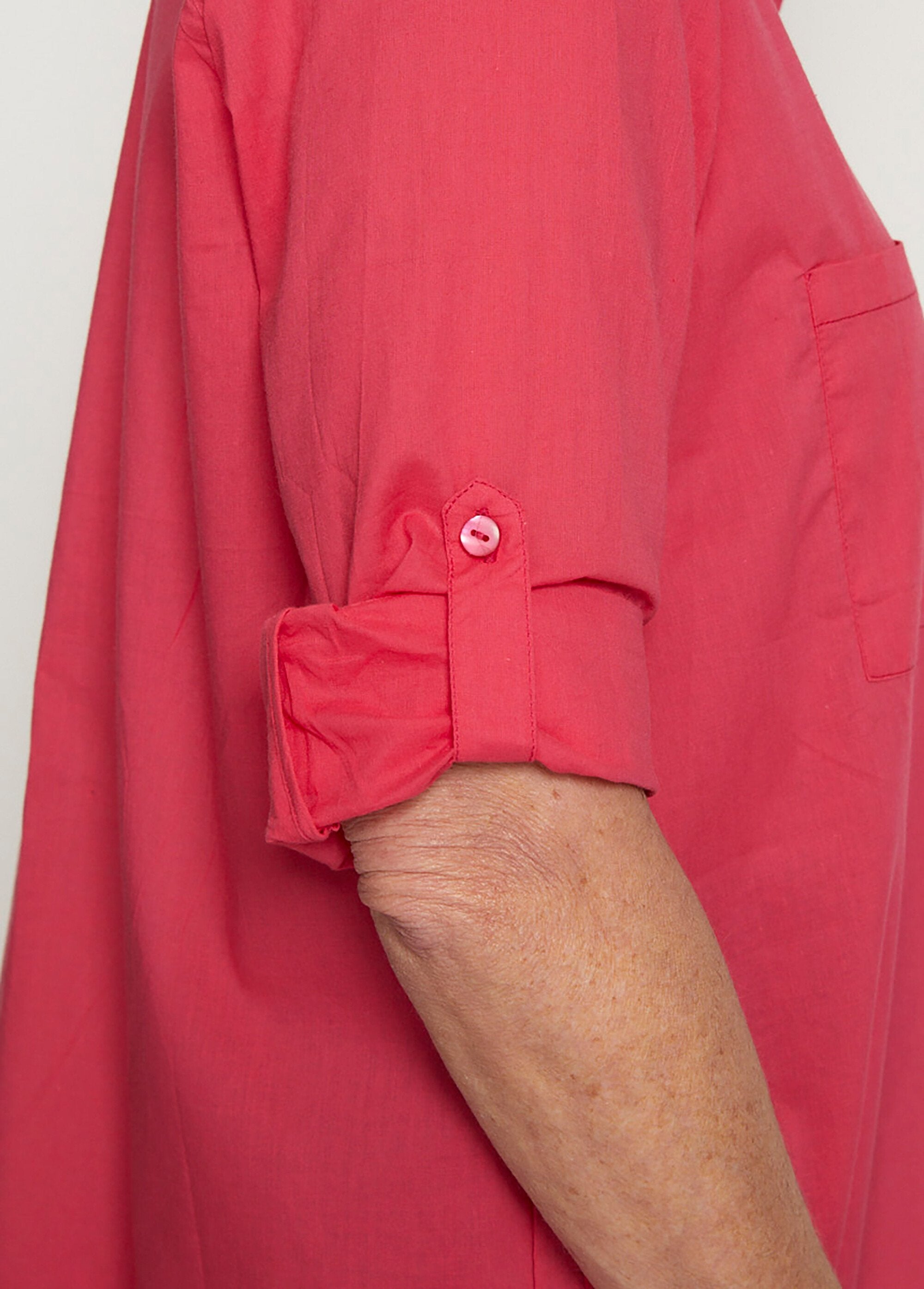 Blusa_larga_de_algodón_estampado_con_botones_Rosa_DE2_slim