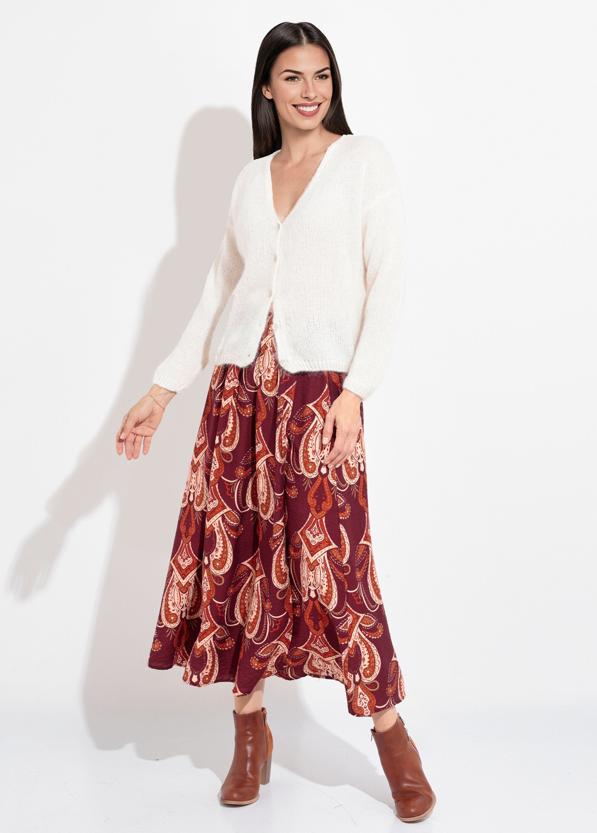 Cárdigan_de_punto_de_mohair_suave_y_cálido_con_cuello_en_V_Crudo_SF1_slim