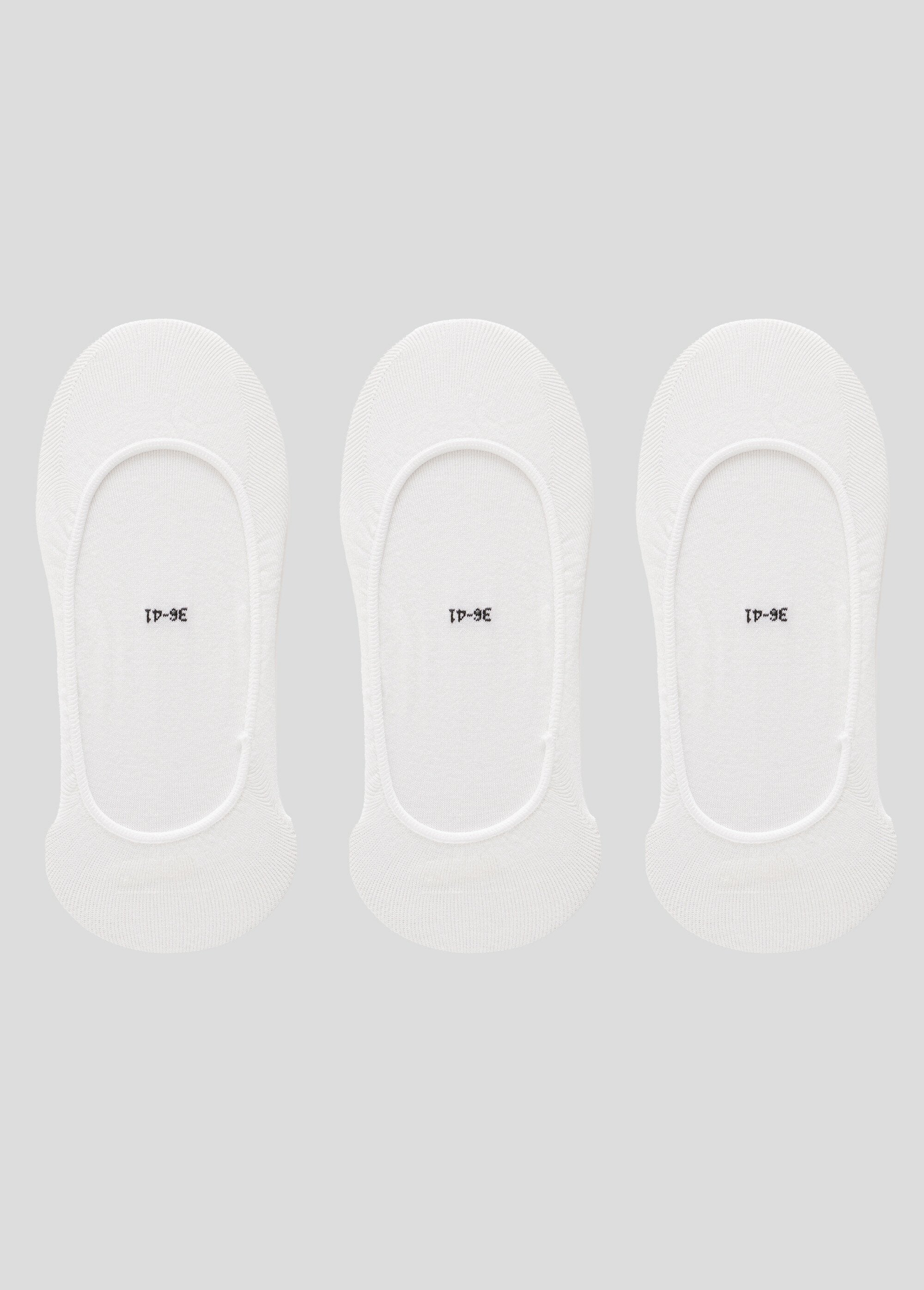 Calcetines_invisibles_de_corte_alto_Lote_blanco3_LO1_slim