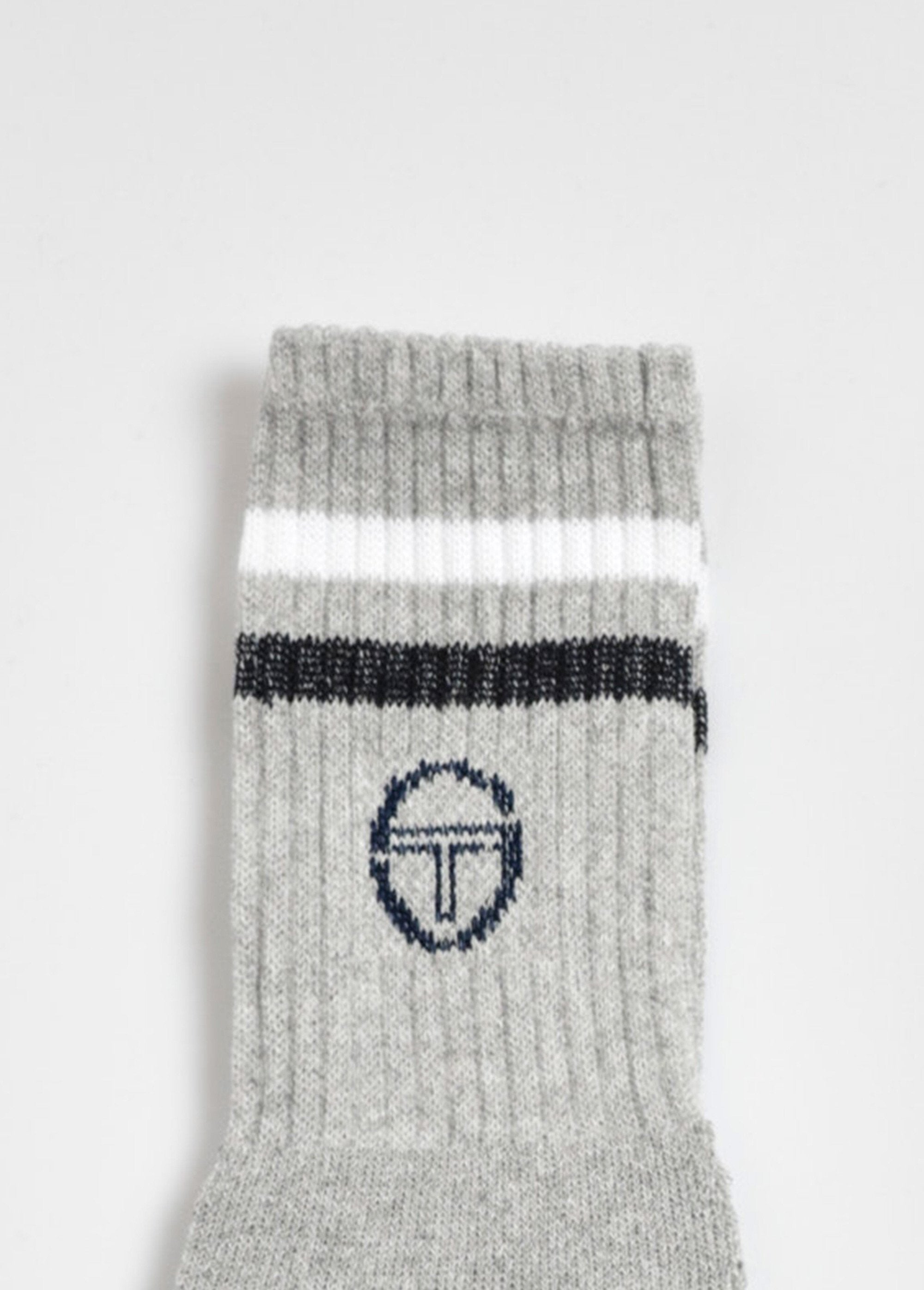 Pack_de_3_calcetines_deportivos_forrados_Negro_a_juego_DE2_slim