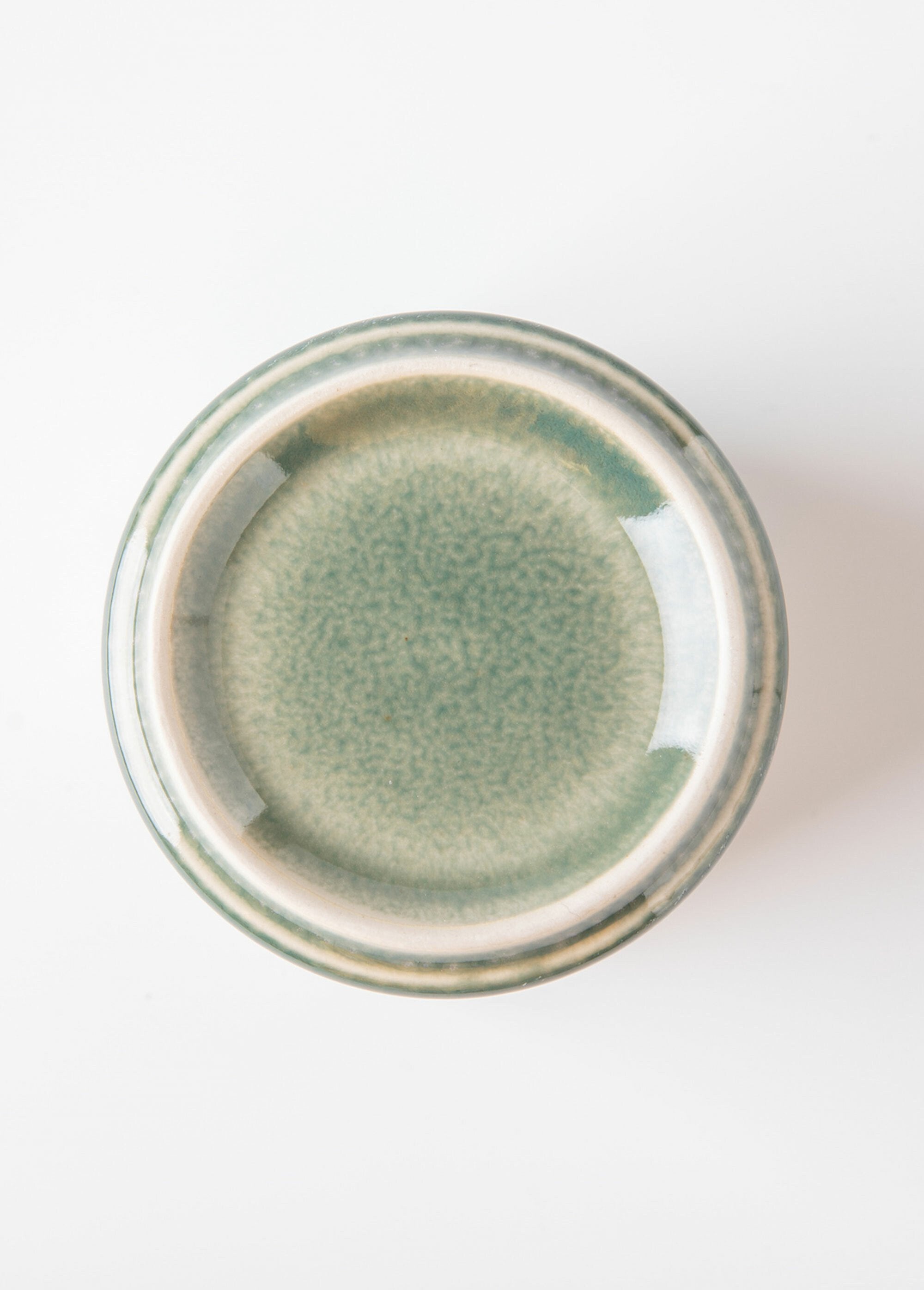 Juego_de_4_tazas_de_gres_sin_asas,_Jade_Verde_UN1_slim