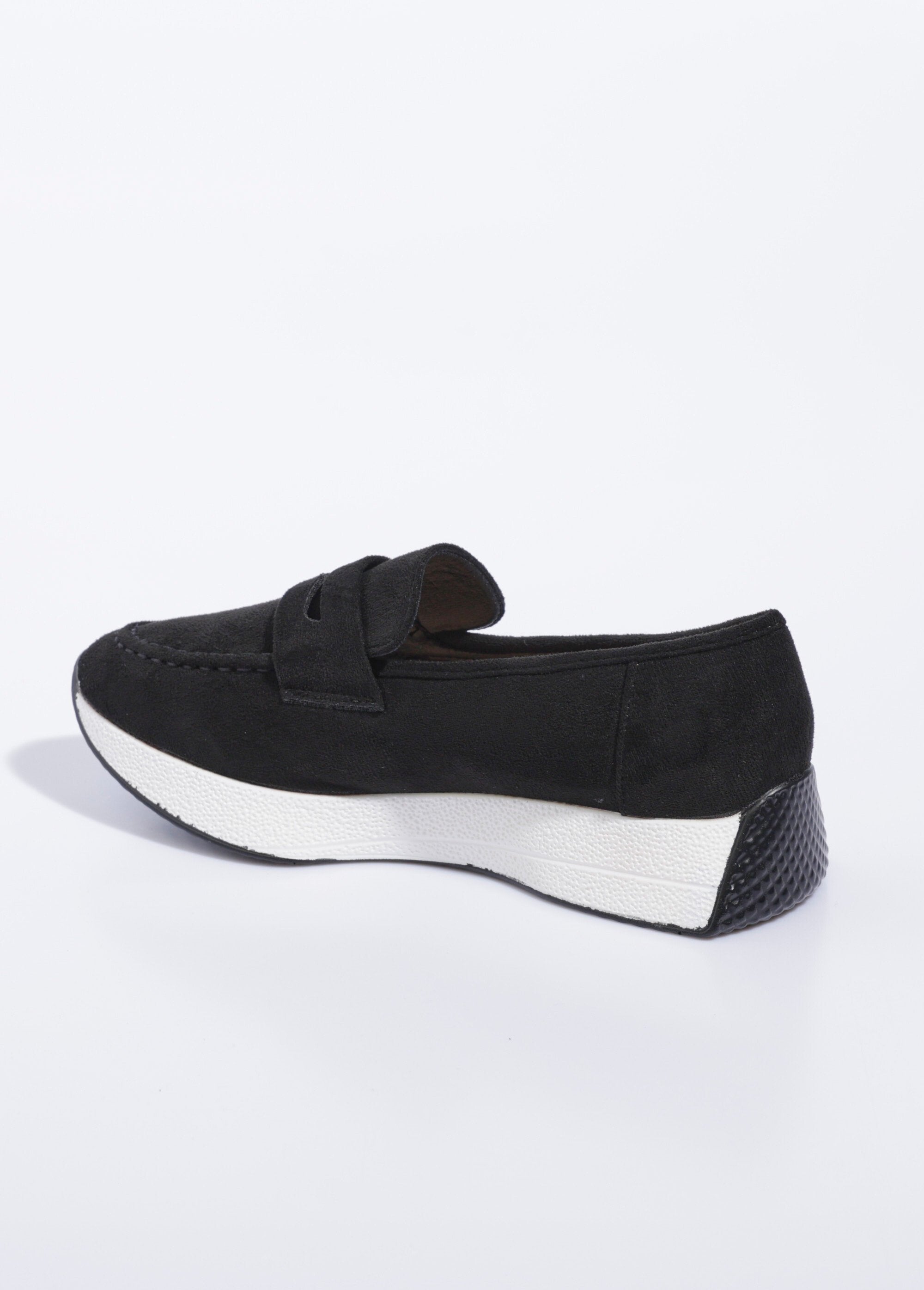 Mocasines_de_cuña_en_contraste_Negro_DO1_slim