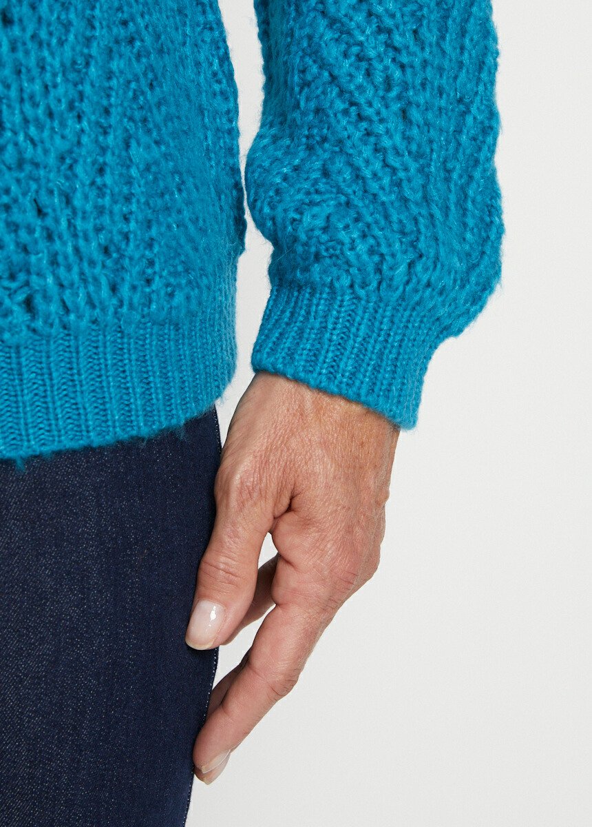 elegante_suéter_de_punto_acanalado_Laguna_DE3_slim