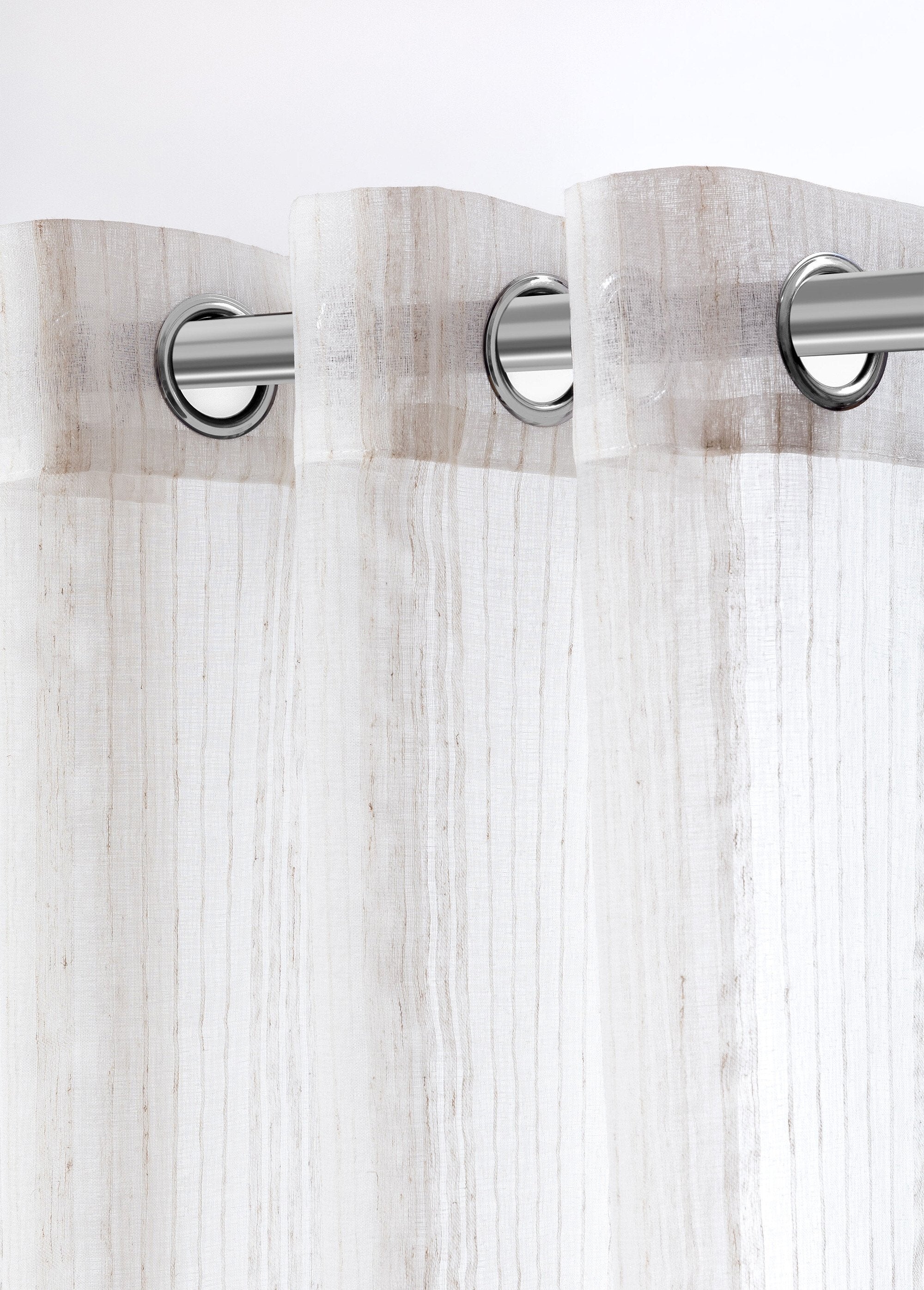 Cortina_con_ojales,_aspecto_natural_irregular._Natural_DE1_slim