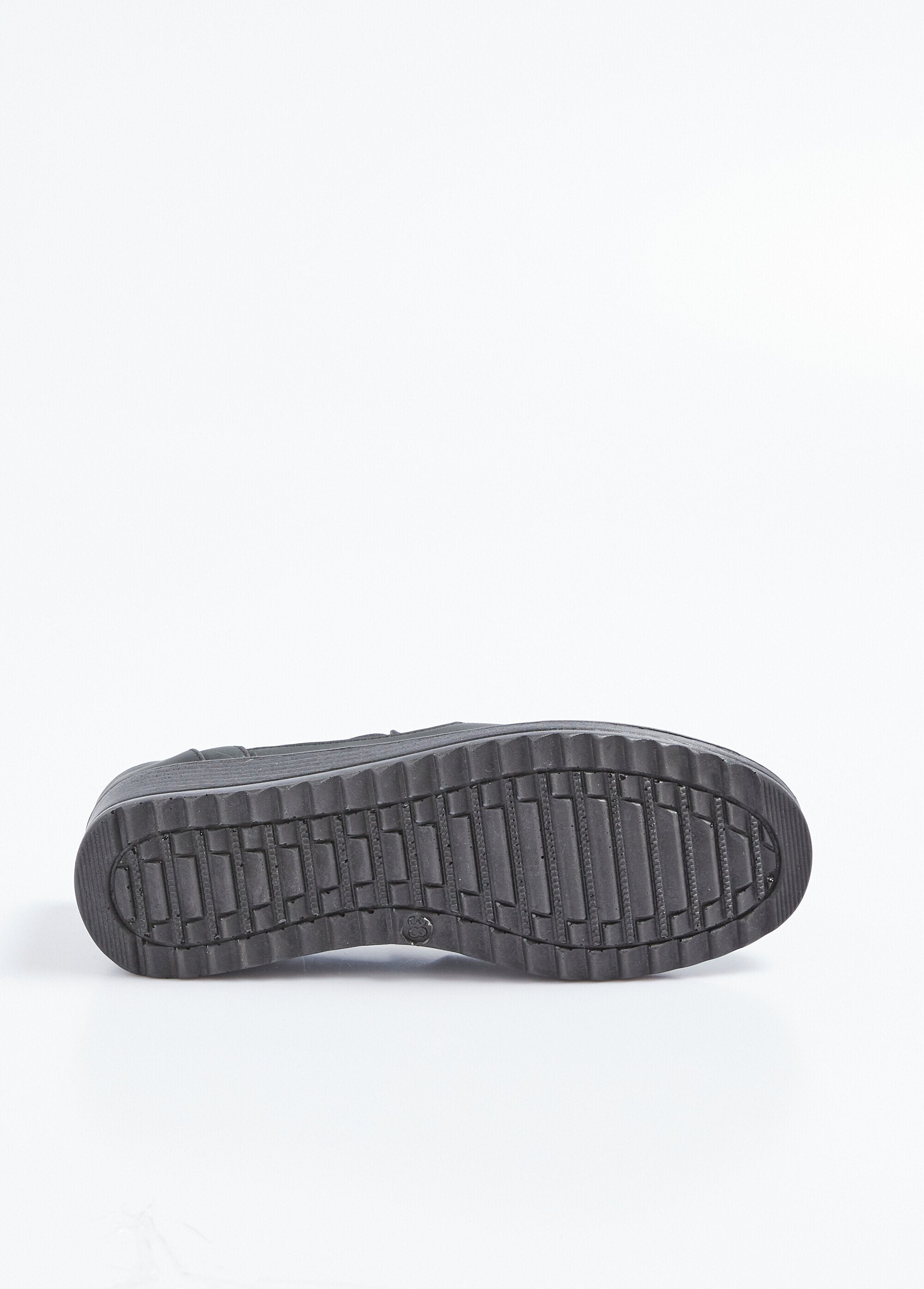 Sandalias_elásticas_de_ancho_cómodo_Negro_UN1_slim