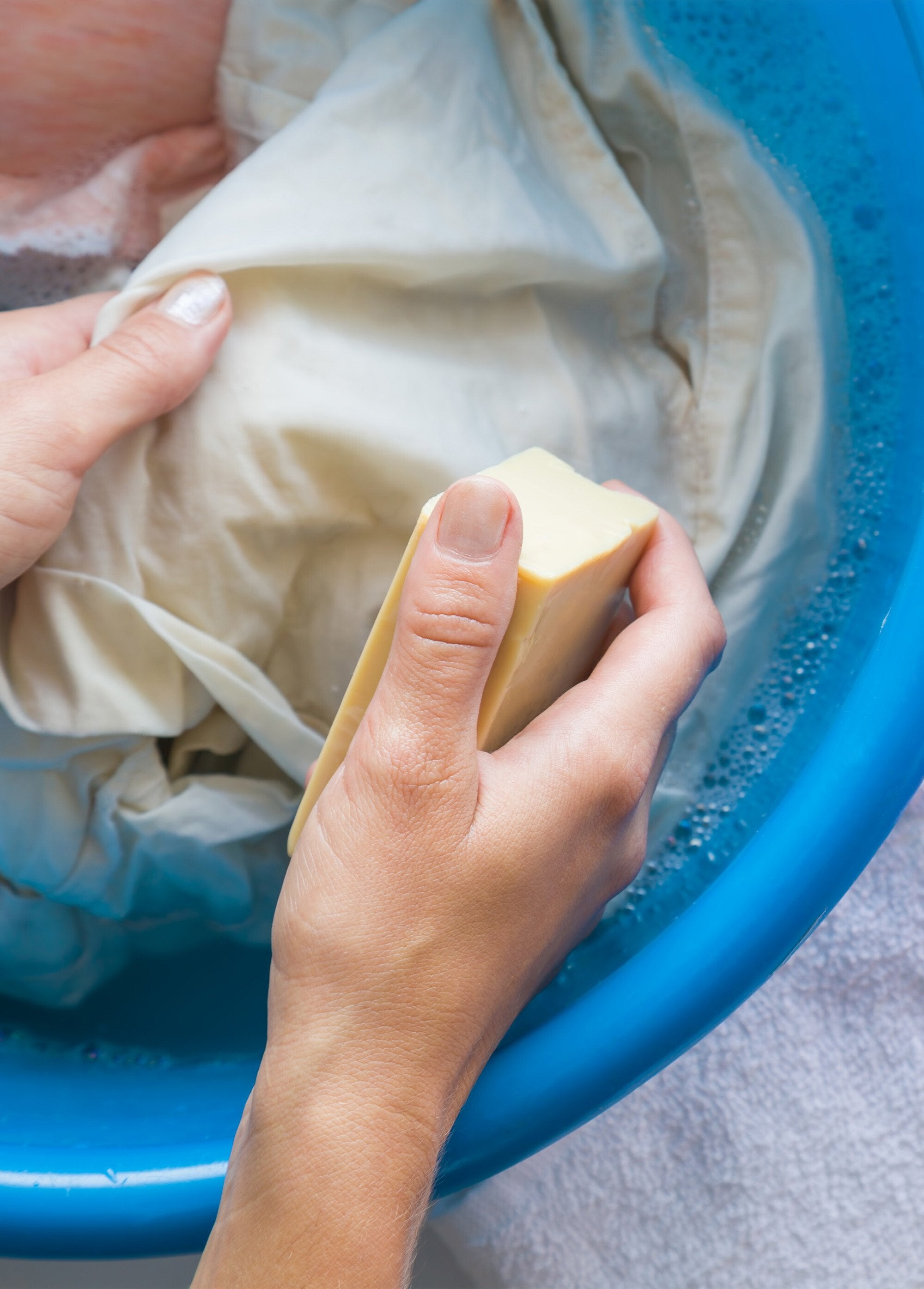 Jabón_quitamanchas_natural_con_hiel_de_buey_Jabón_quitamanchas_DE1_slim