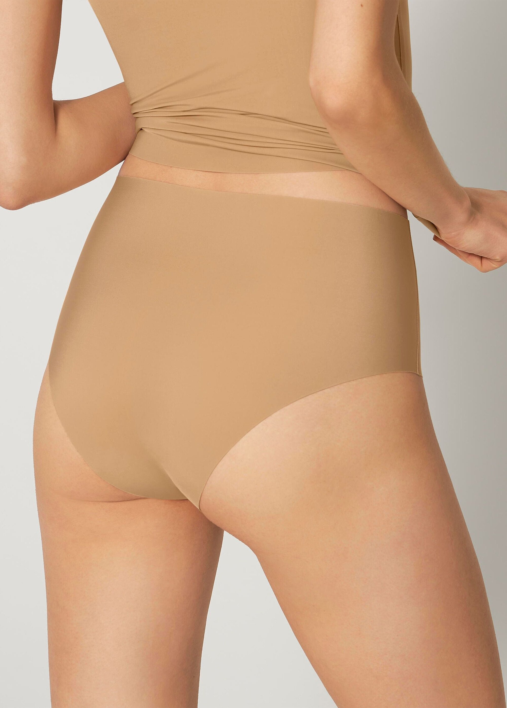 Braguitas_de_cintura_alta_Maxi_Zero_Feel_Piel_DO1_slim