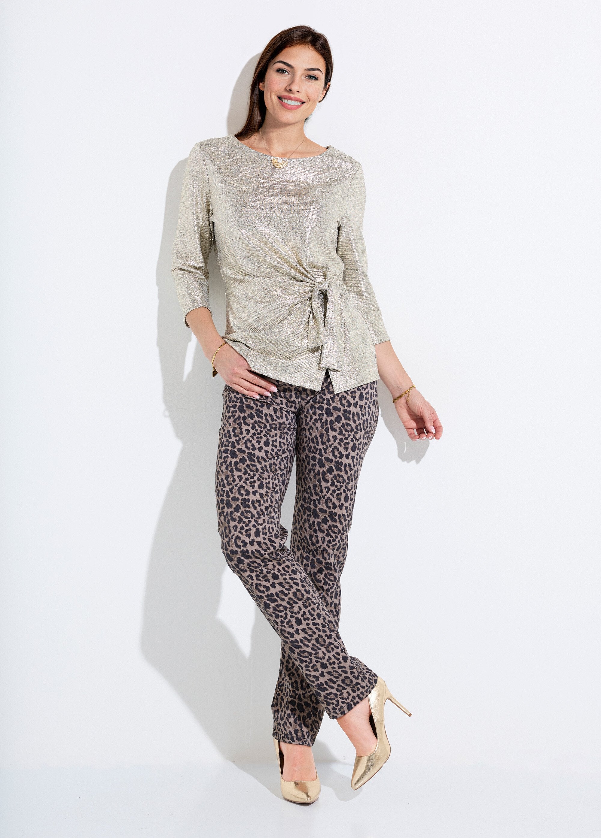 Camiseta_larga_dorada_con_efecto_anudado_y_mangas_3/4_Dorado_SF1_slim