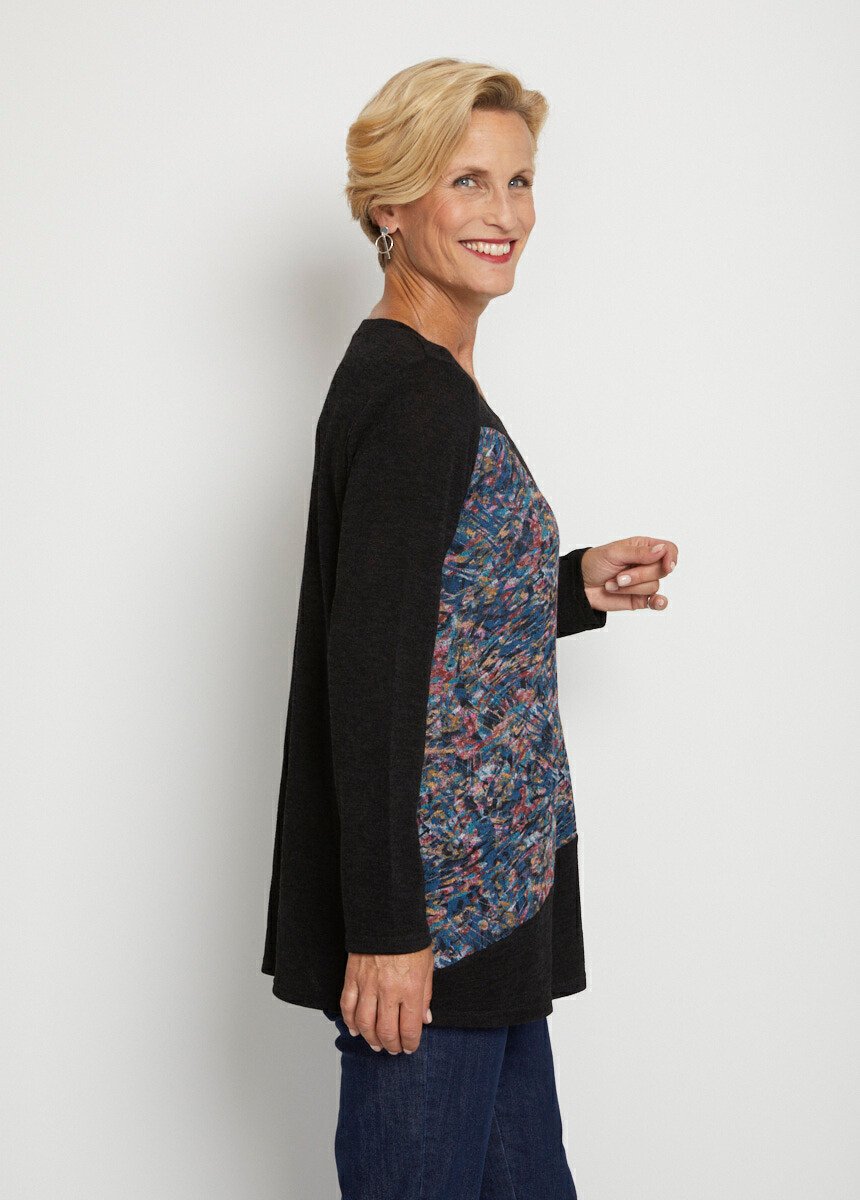 Camiseta_larga_estampado_gráfico_miel_y_pato_DR1_slim