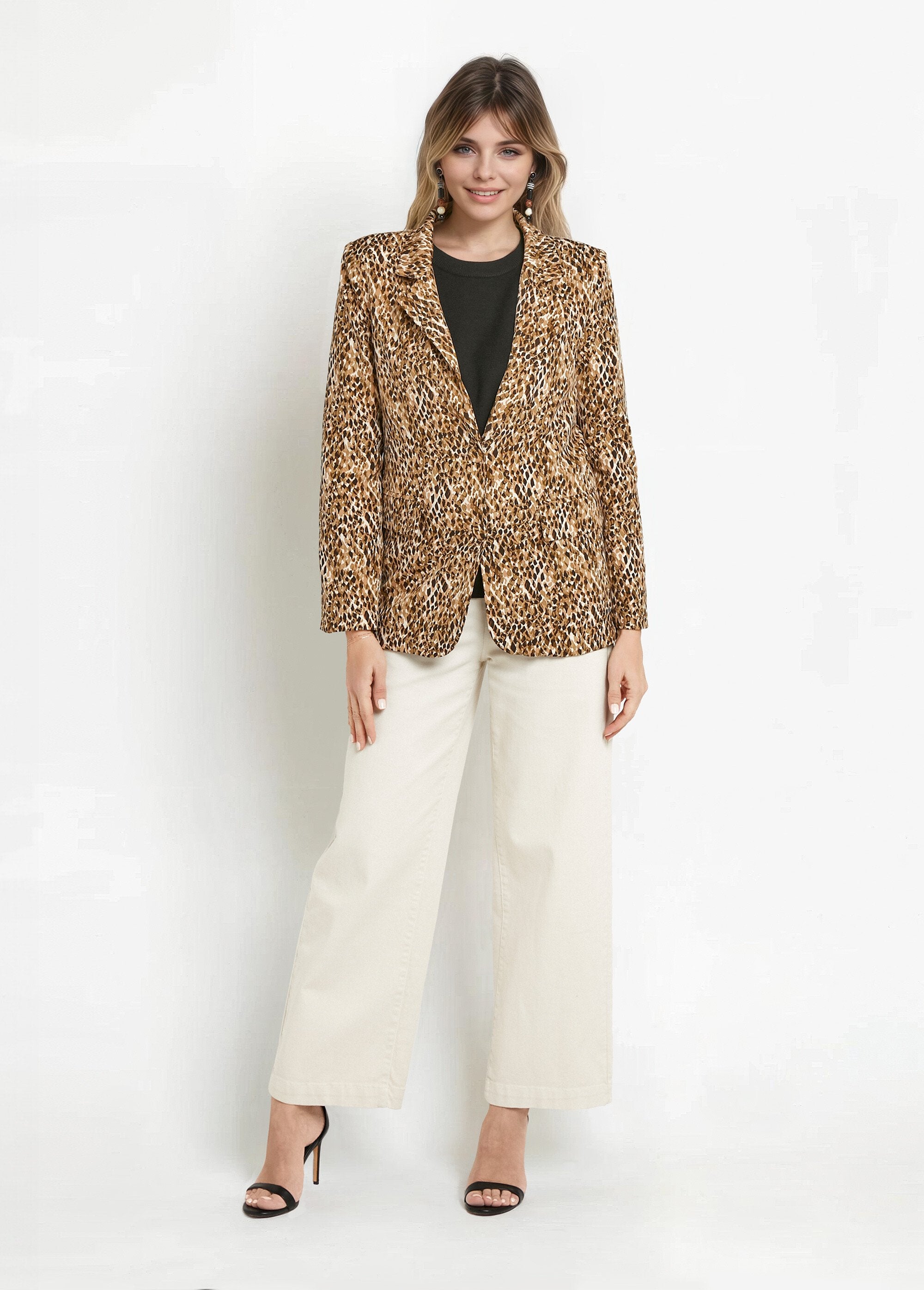Chaqueta_con_estampado_artístico_y_cuello_sastre_Estampados_de_camellos_SF1_slim
