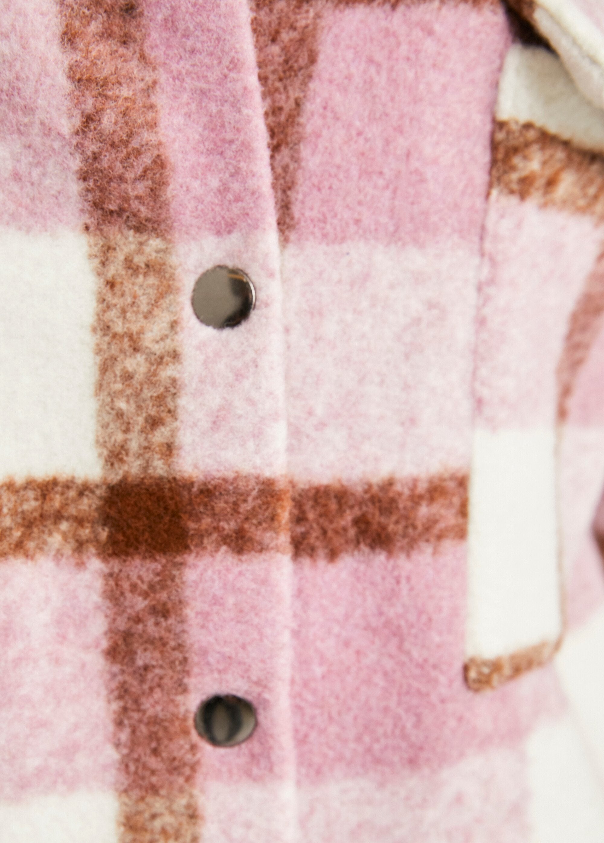 Cálida_chaqueta_de_cuadros_camello_y_lila_DE5_slim