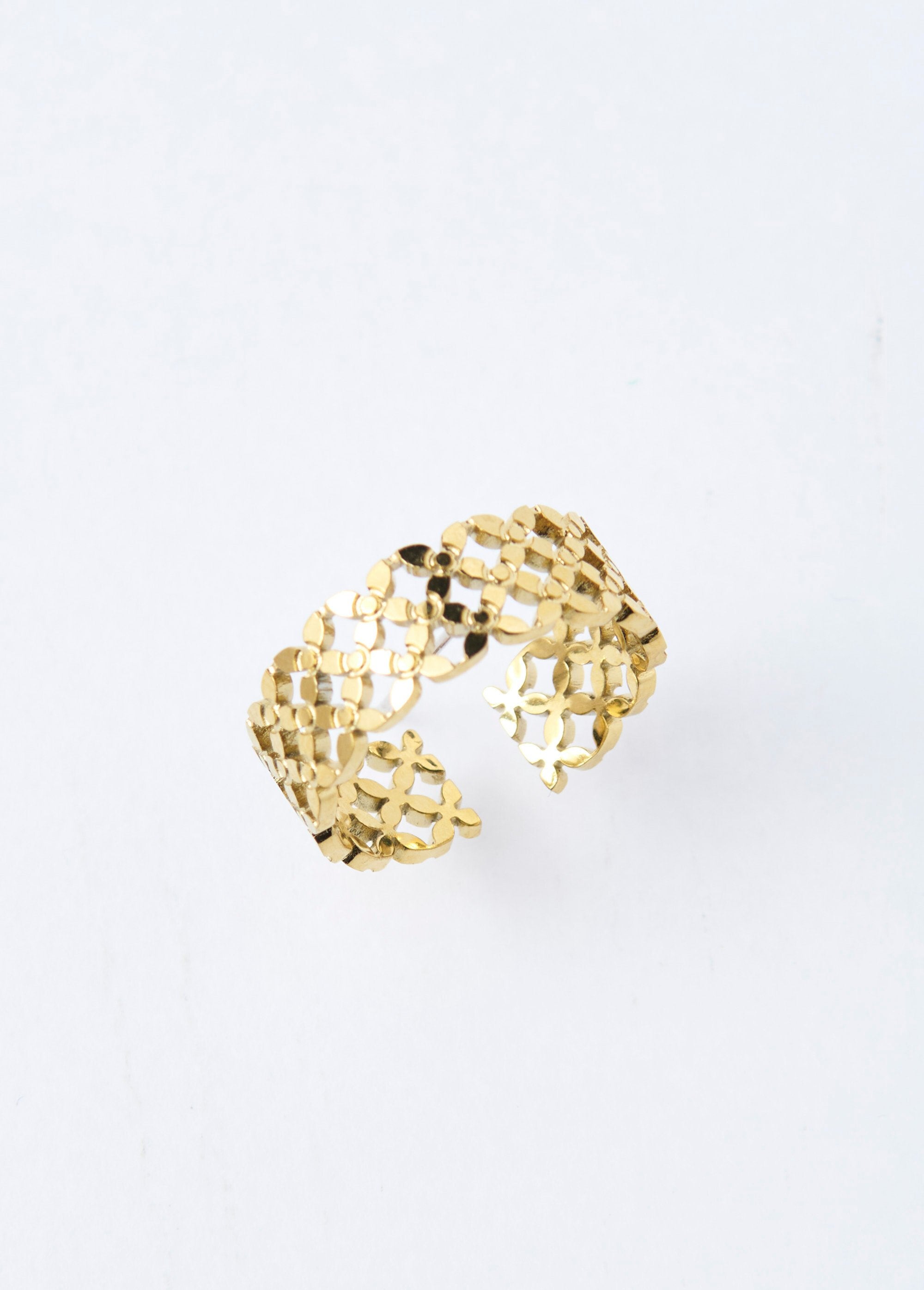 Anillo_de_lujo_de_acero_inoxidable_Dorado_FA1_slim