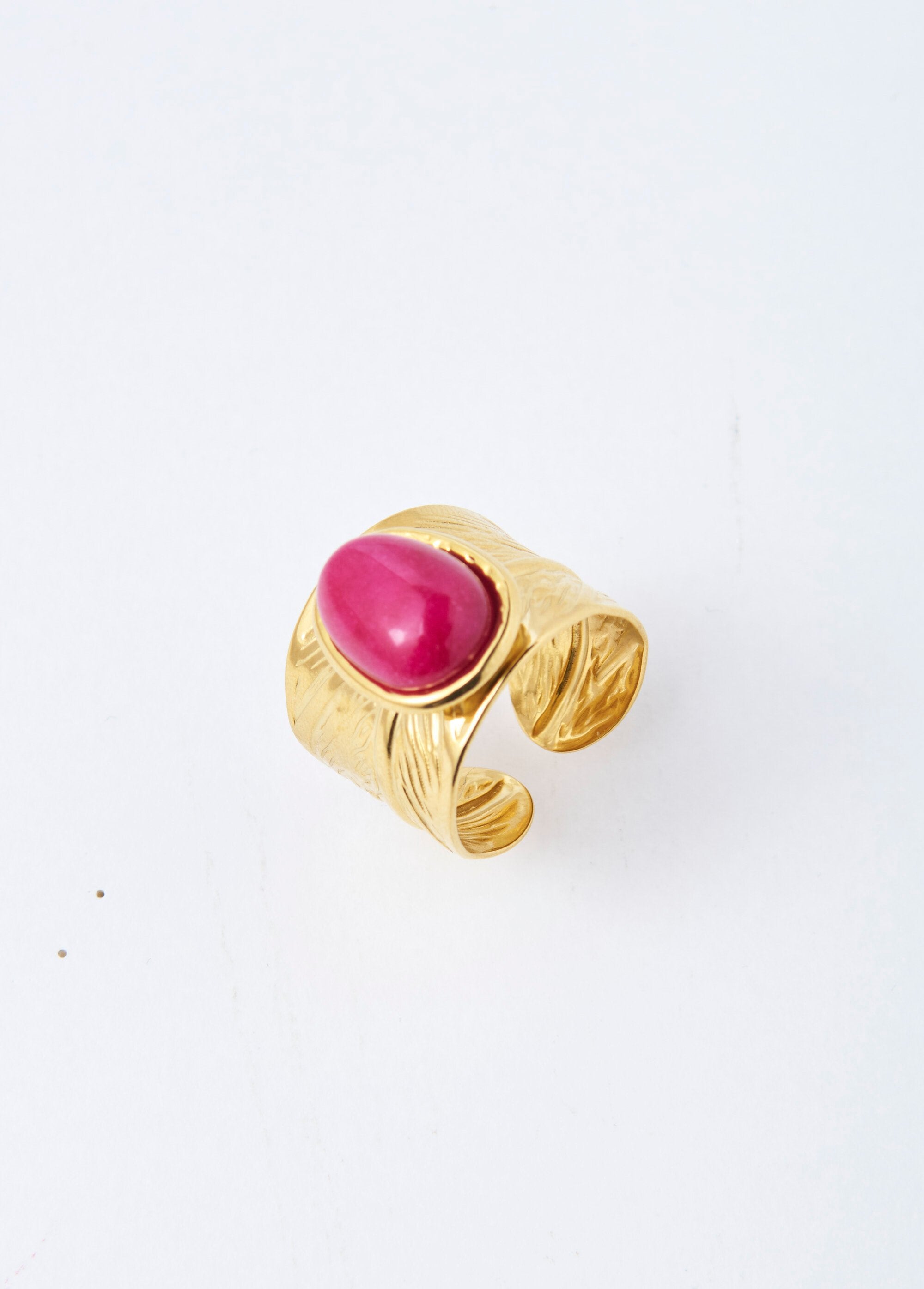 Anillo_de_hoja_de_acero_inoxidable_con_piedra._Fucsia_FA1_slim