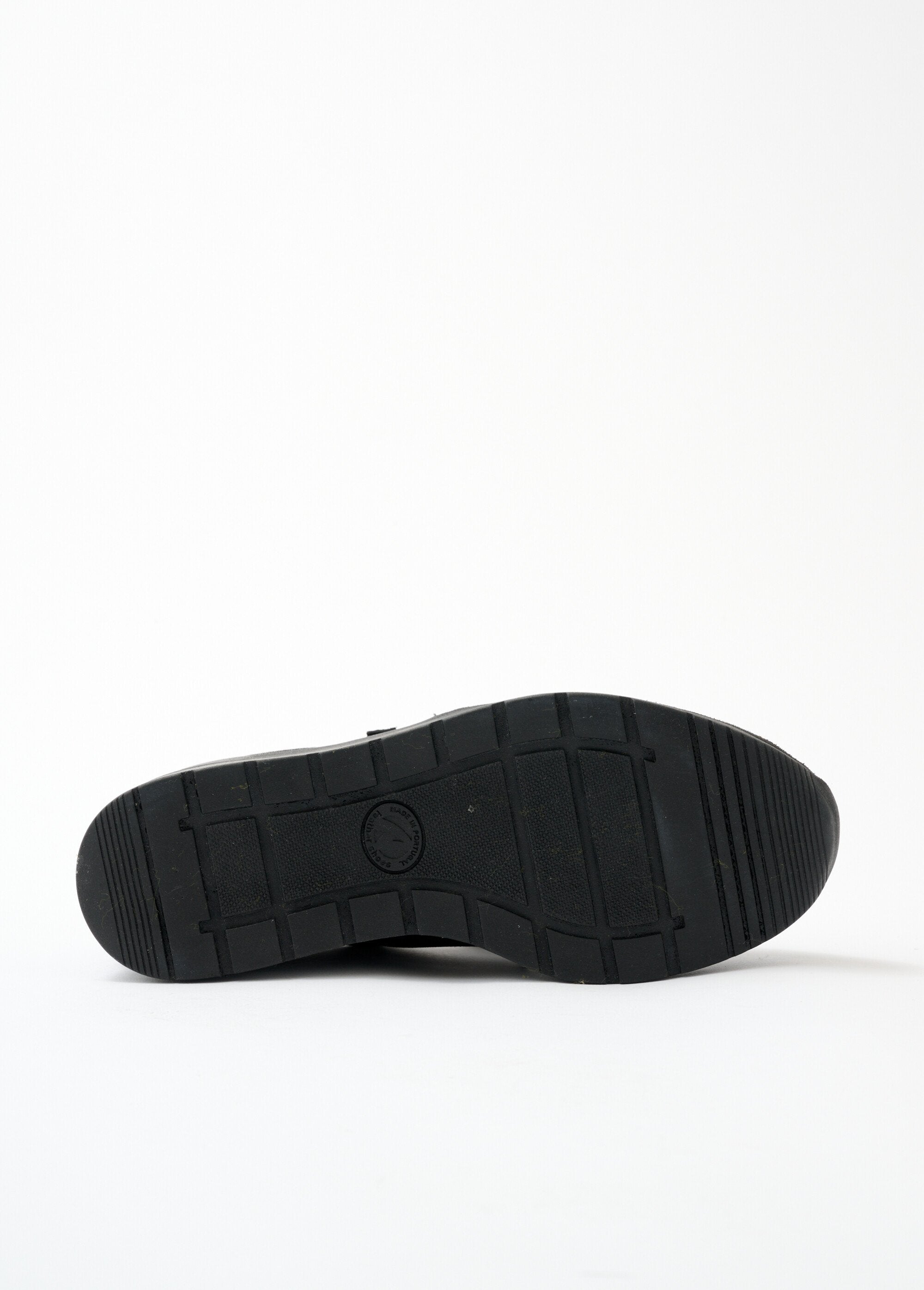 Zapatillas_cómodas_con_cordones_y_cremallera_negro_iridiscente_UN1_slim