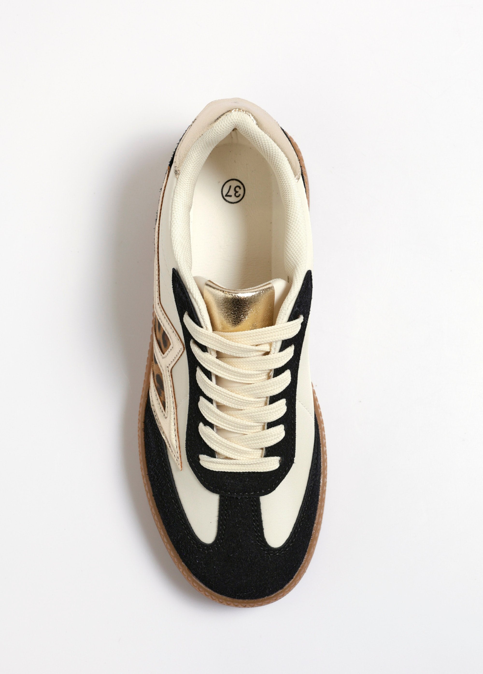 Zapatillas_retro_de_ante_con_detalles_metalizados_Negro_OV1_slim