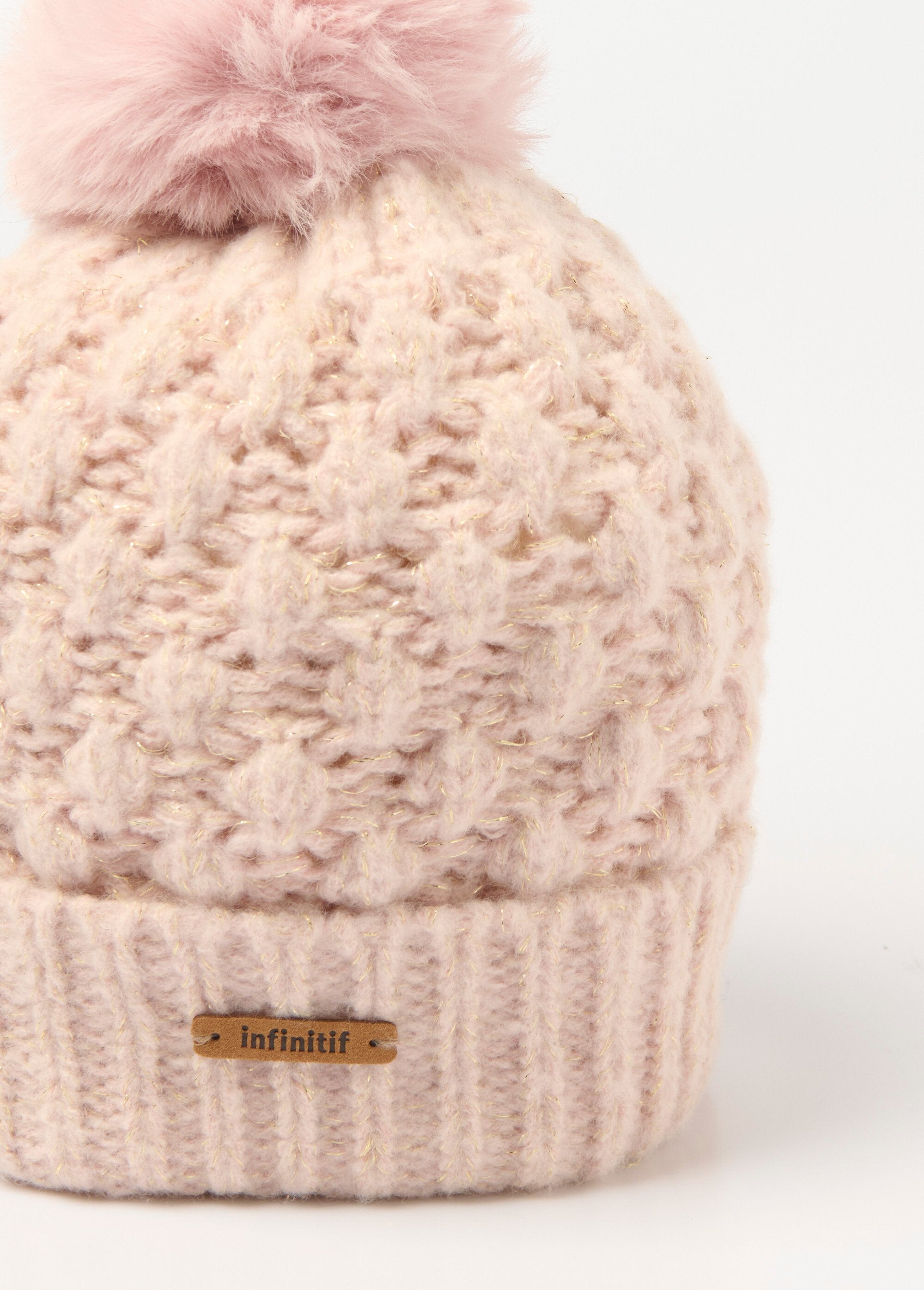 Sombrero_elegante_con_hilo_brillante_Rosa_DE1_slim