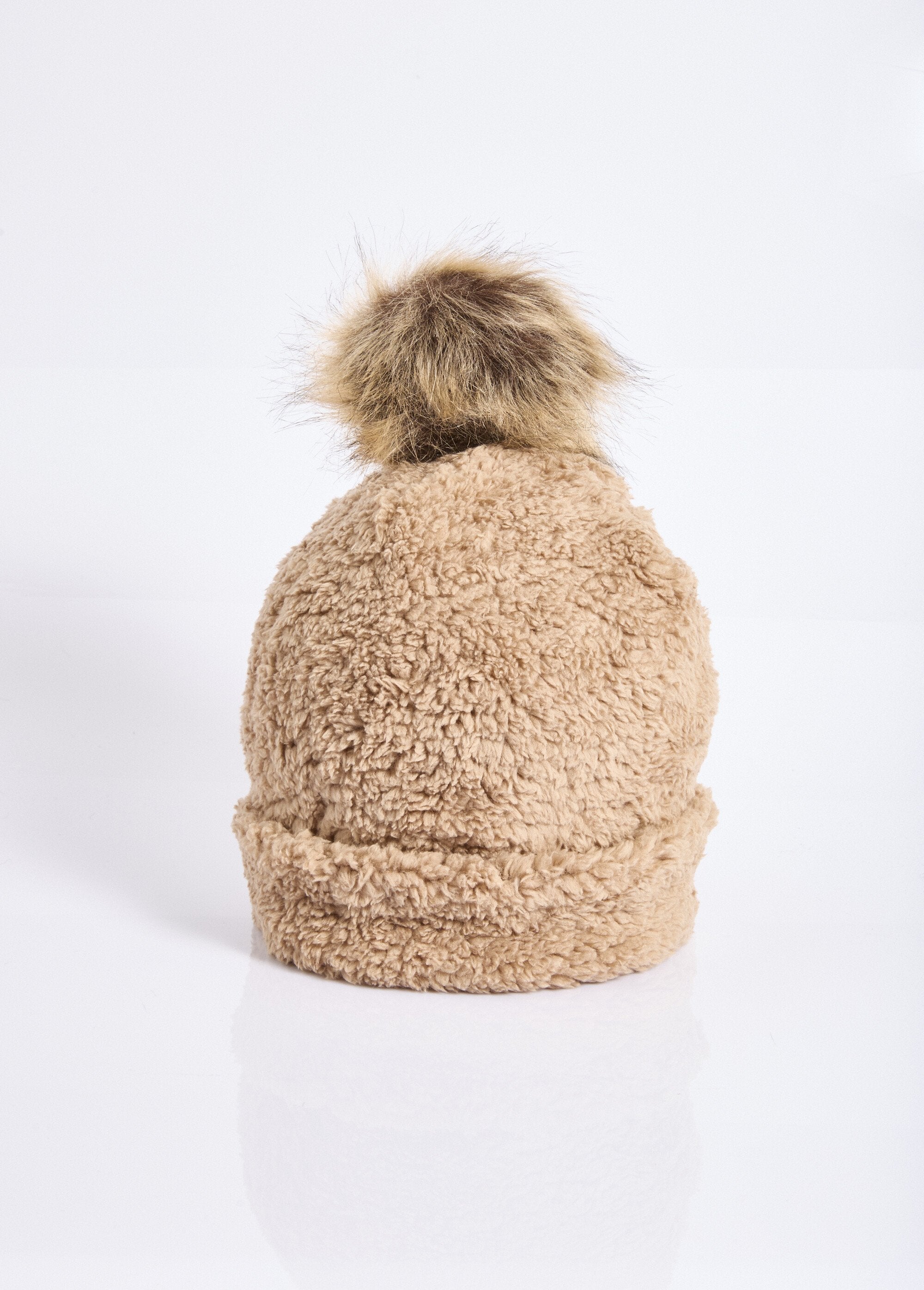 Gorro_de_polar_estilo_sherpa_liso_+_pompón_Lunar_FA1_slim