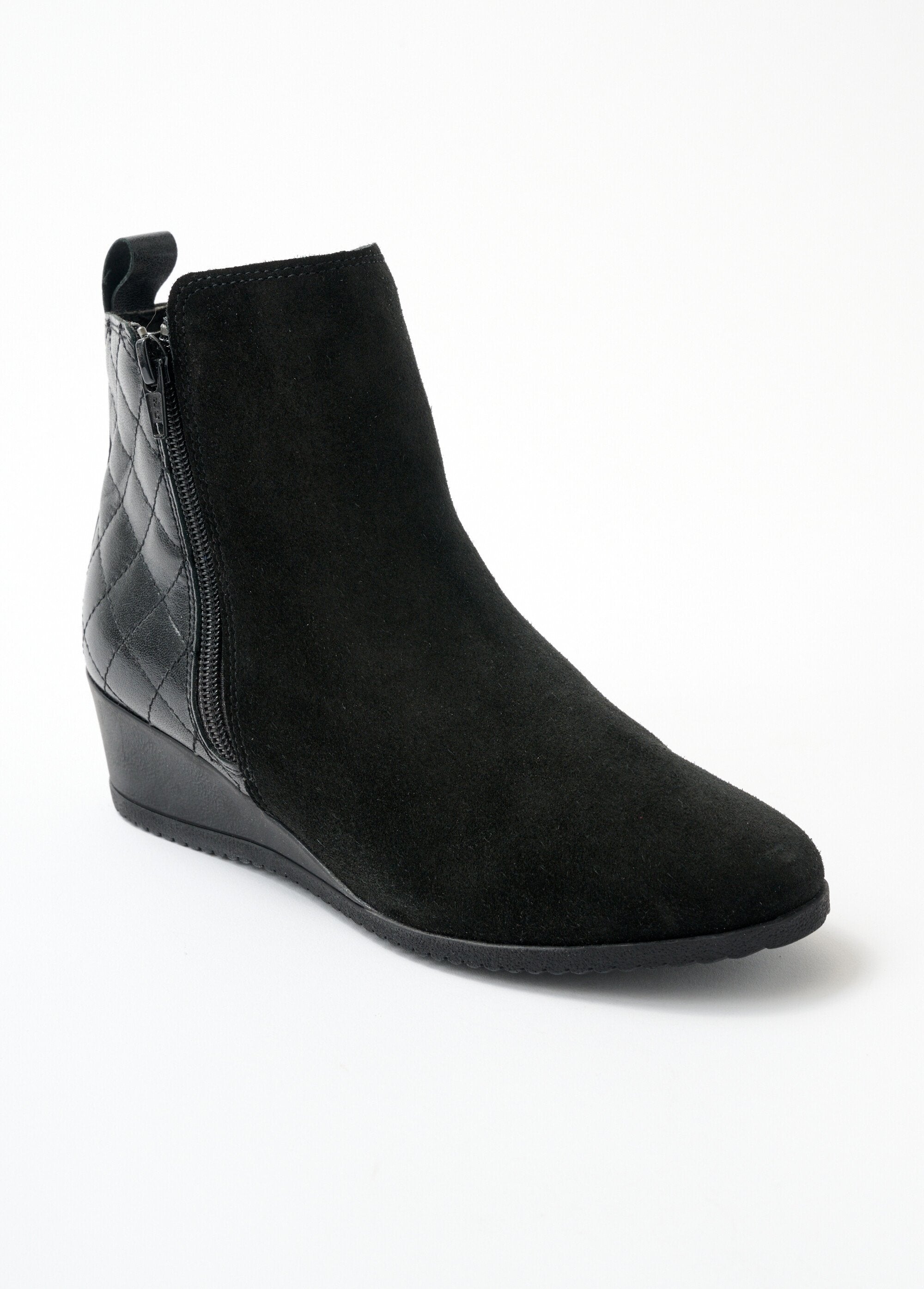 Botas_confort_de_piel_con_cremallera_ancha_Negro_FA1_slim