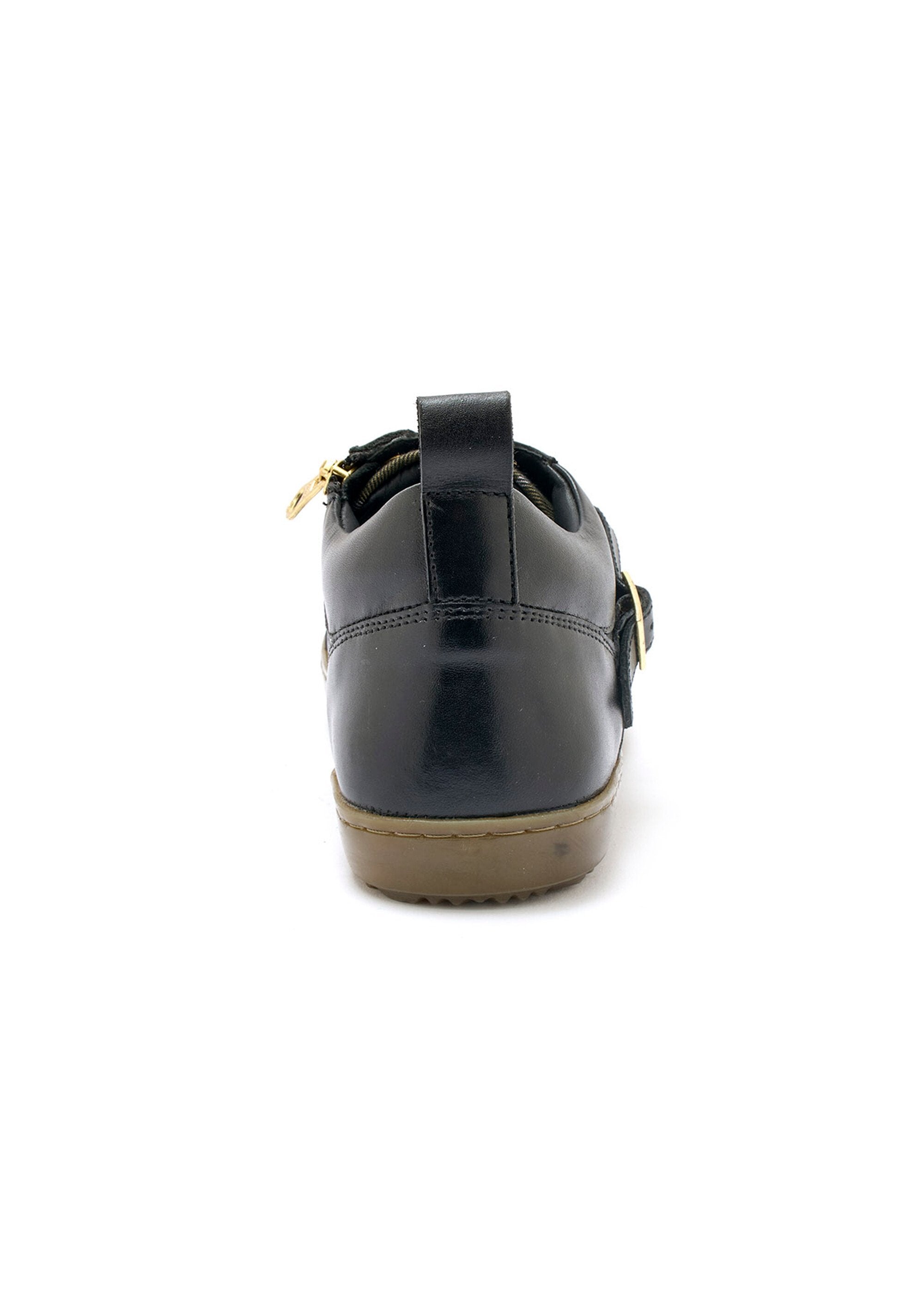 Zapatillas_de_piel_con_cordones_y_hebilla_Negro_DO1_slim