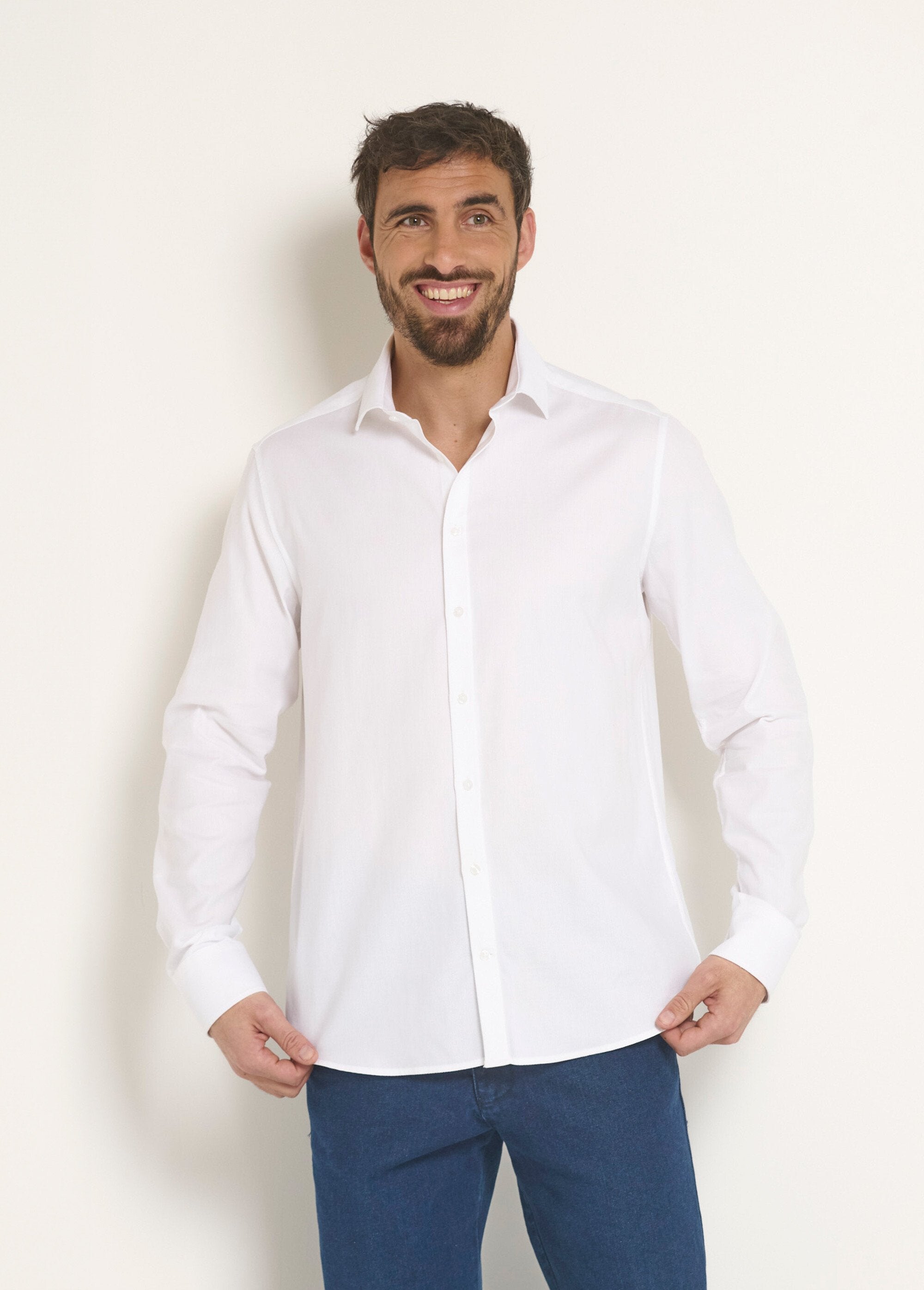 Camisa_elegante_de_algodón_con_cuello_semiitaliano_Blanco,_Blanca_FA1_slim