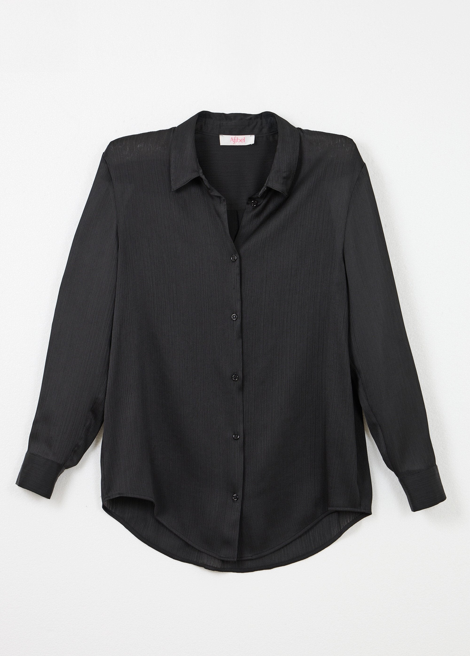 Blusa_de_satén_de_manga_larga_con_botones_Negro_AP1_slim