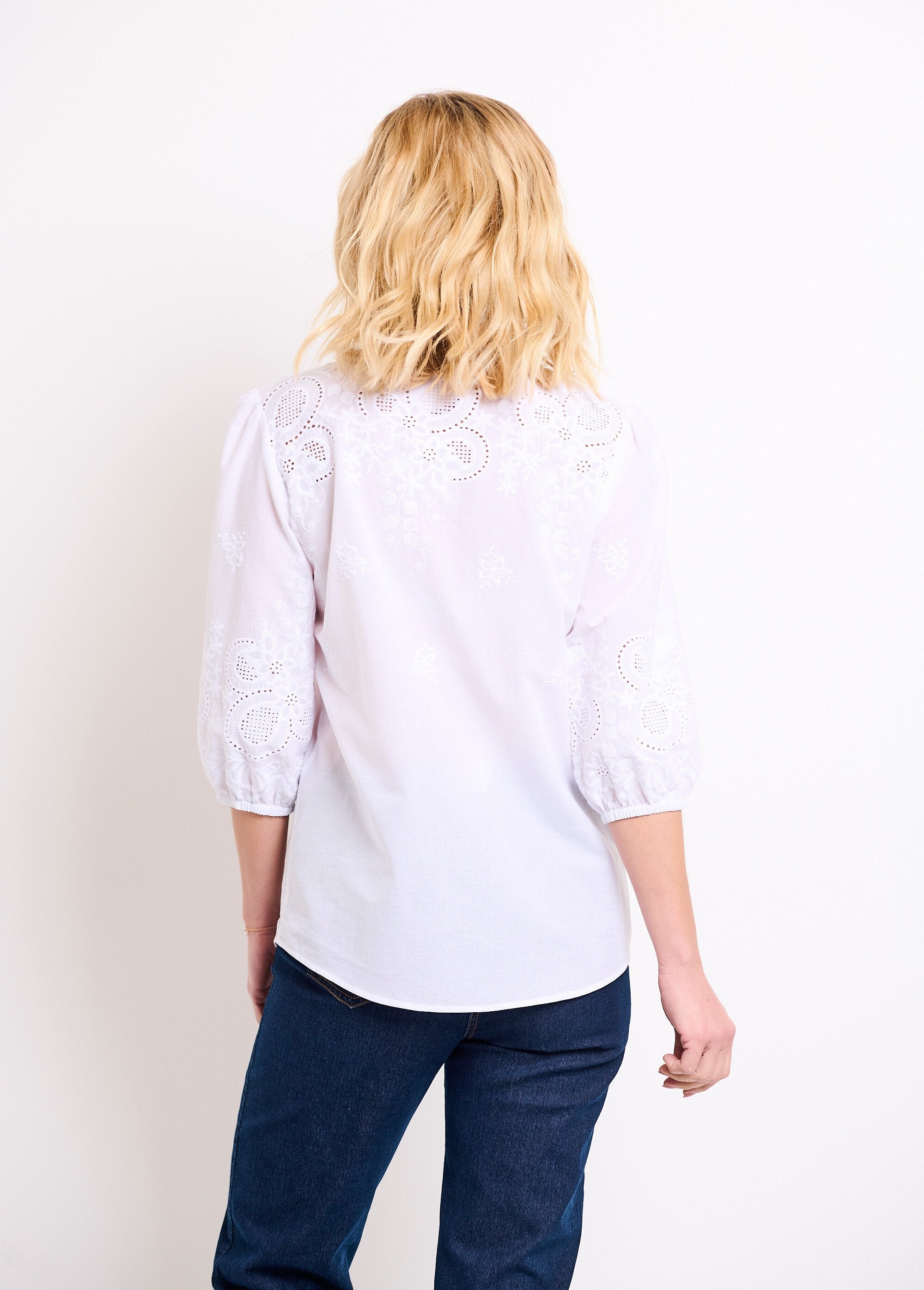 Blusa_larga_de_algodón_bordada_con_manga_3/4_Blanco,_Blanca_DO1_slim