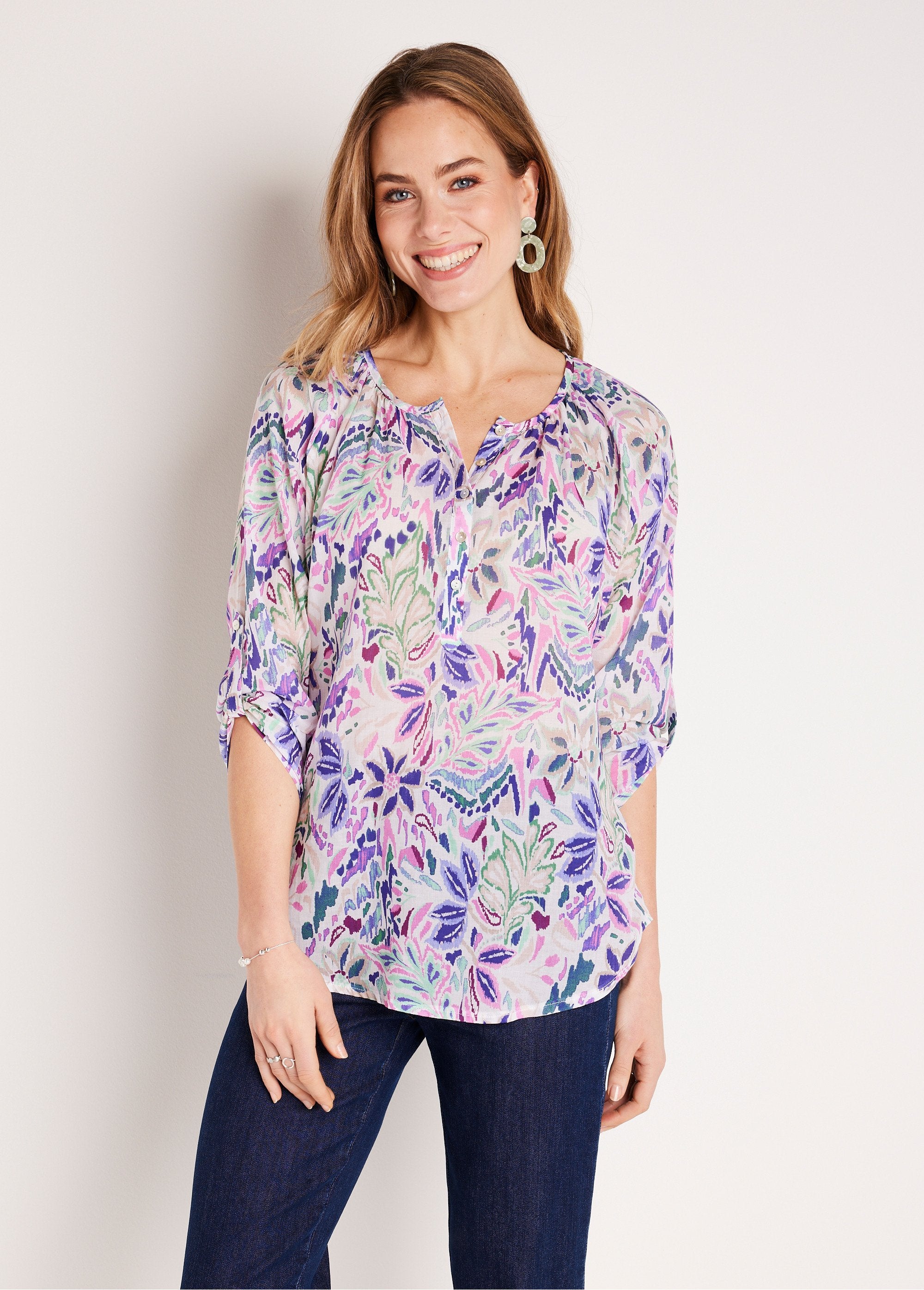 Túnica_con_estampado_paisley_y_botones_morado_y_rosa_FA1_slim