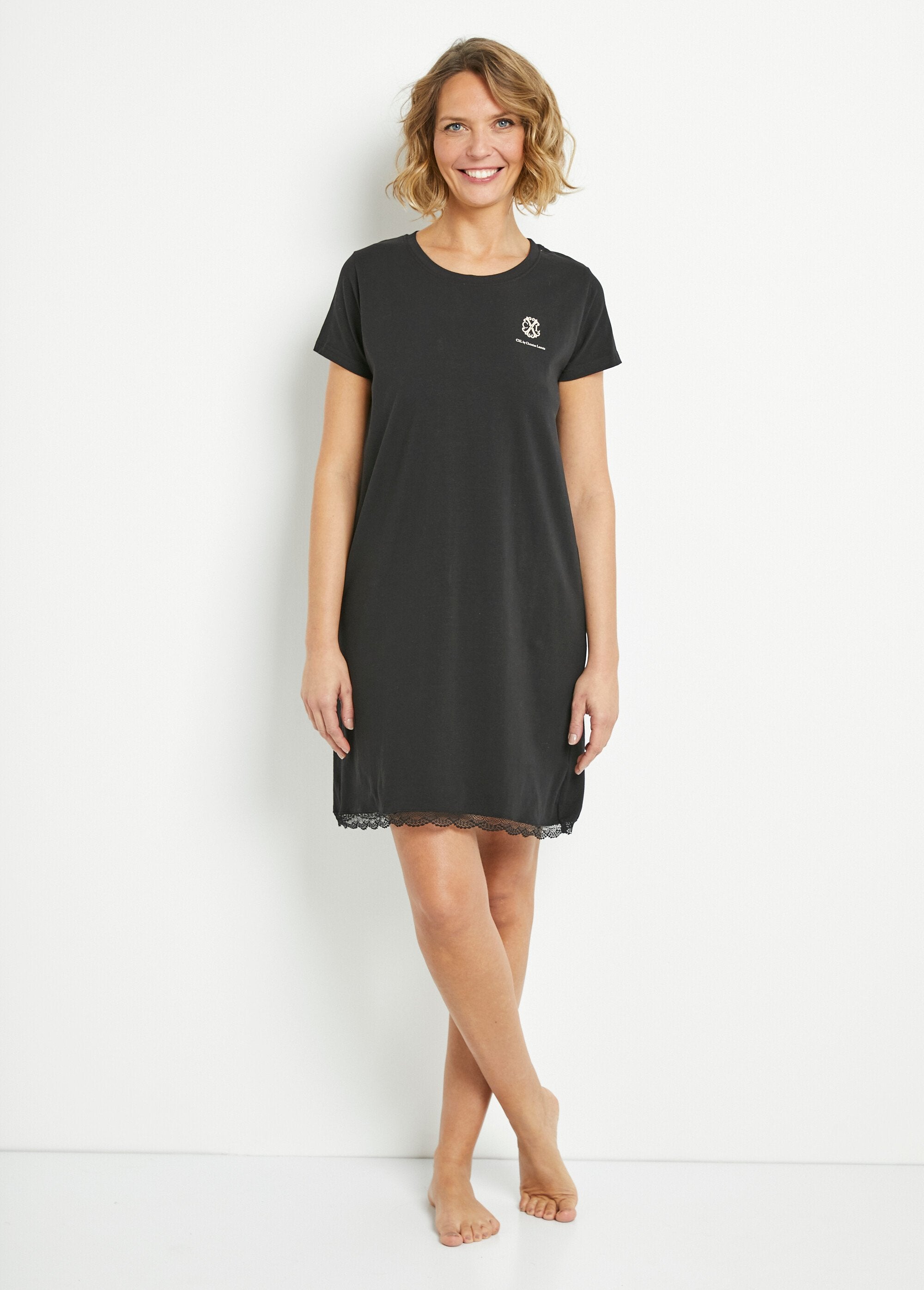 Camisón_de_manga_corta_y_encaje_Negro_FA1_slim