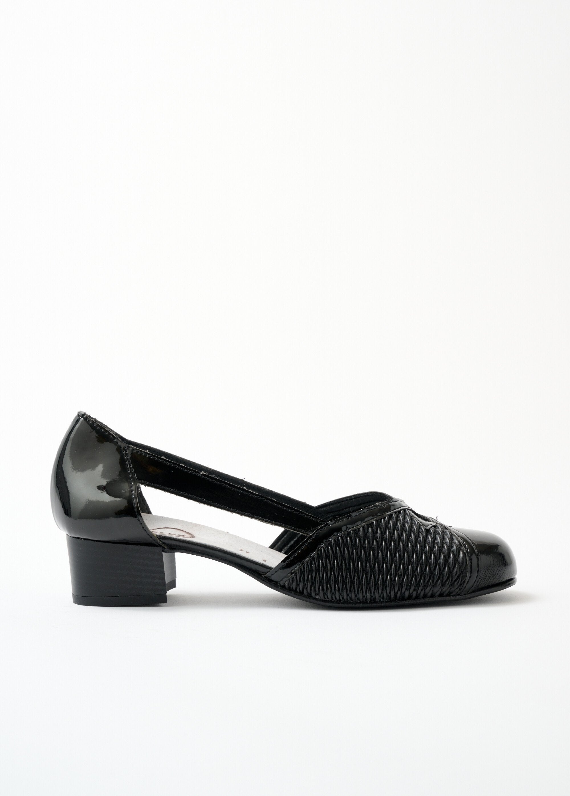 Zapatos_de_salón_de_piel_cómodos_para_pies_sensibles_Negro_DR1_slim