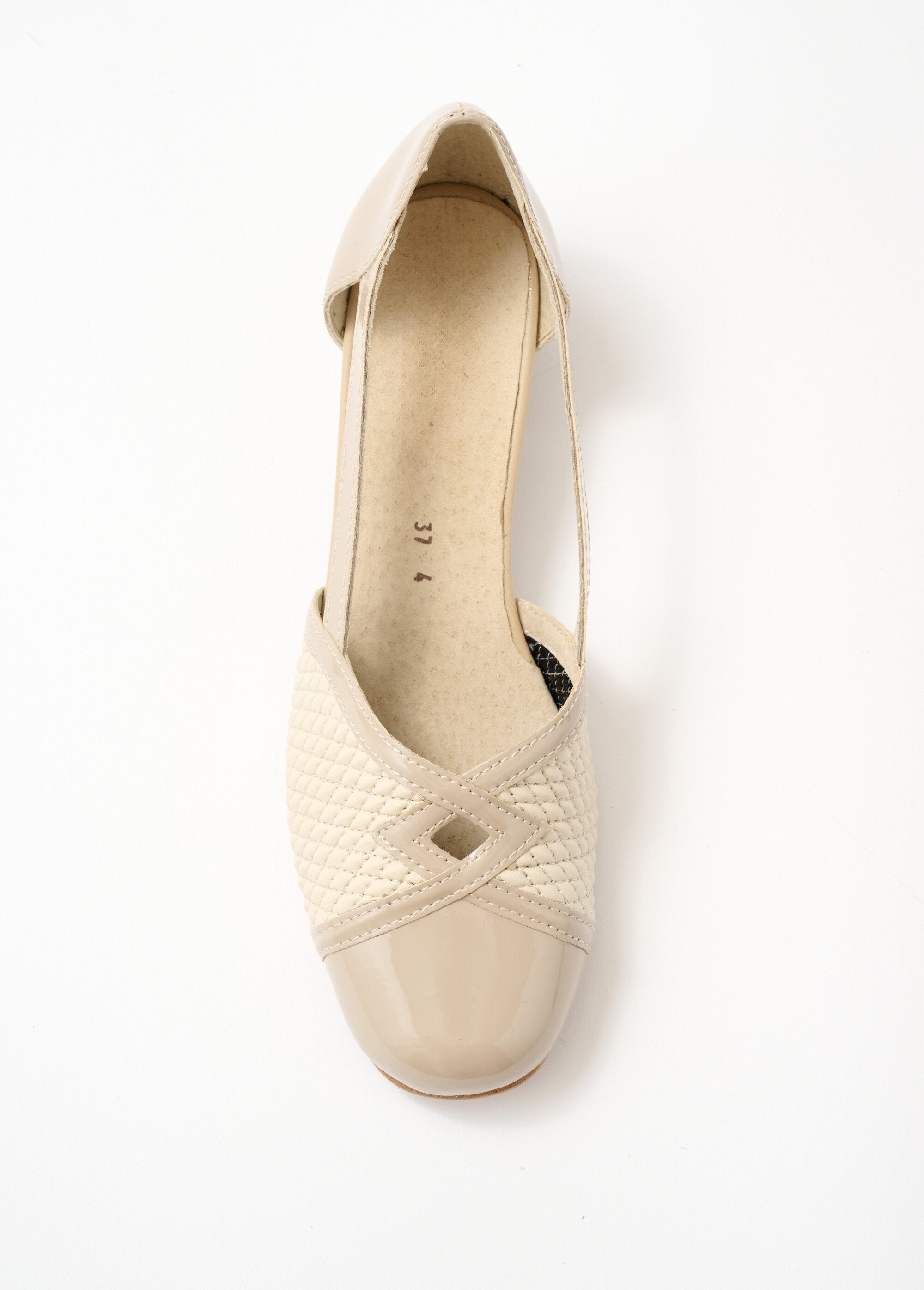 Zapatos_de_salón_de_piel_cómodos_para_pies_sensibles_Beige_OV1_slim