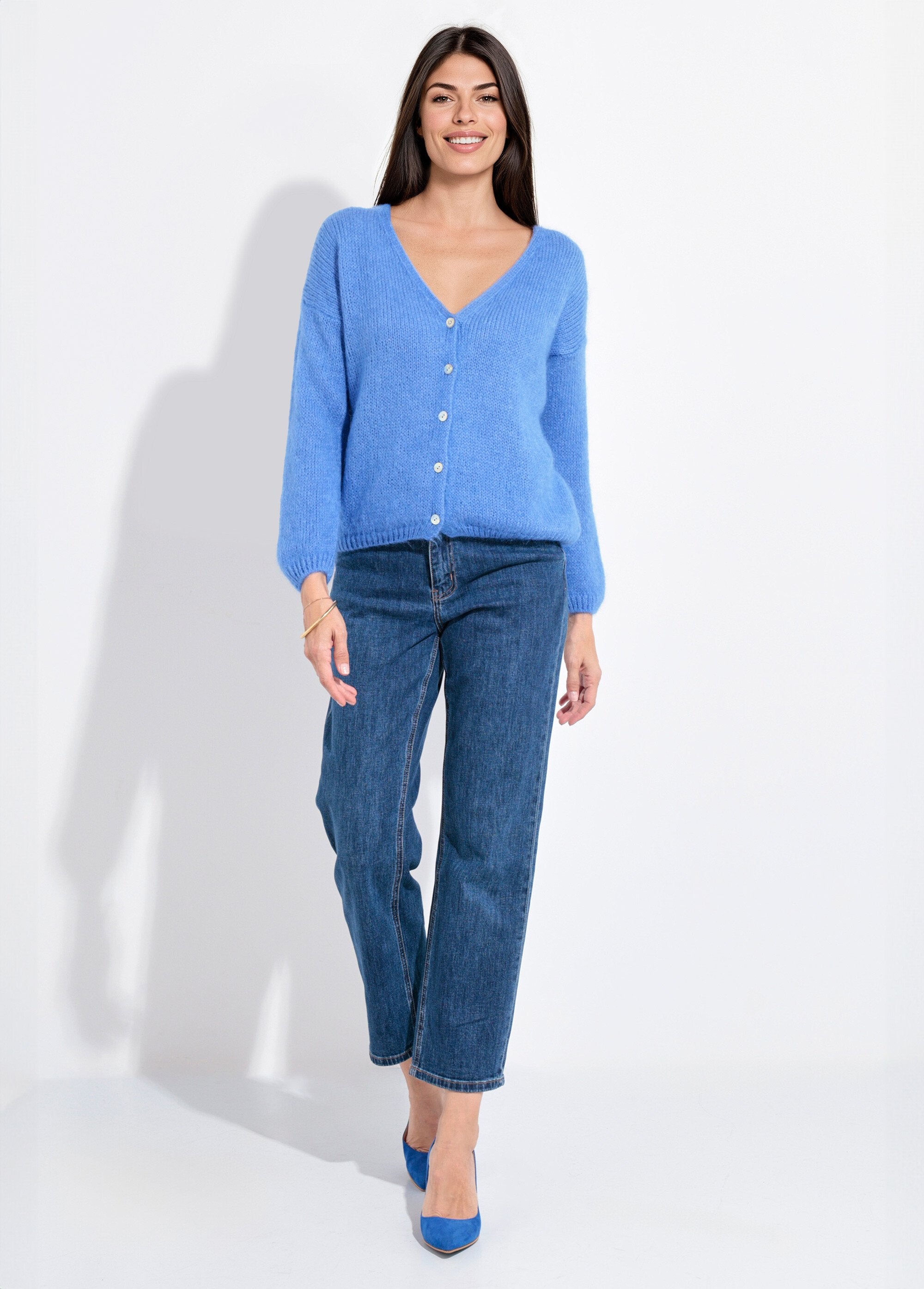 Cárdigan_de_punto_de_mohair_suave_y_cálido_con_cuello_en_V_Azul_hielo_SF1_slim