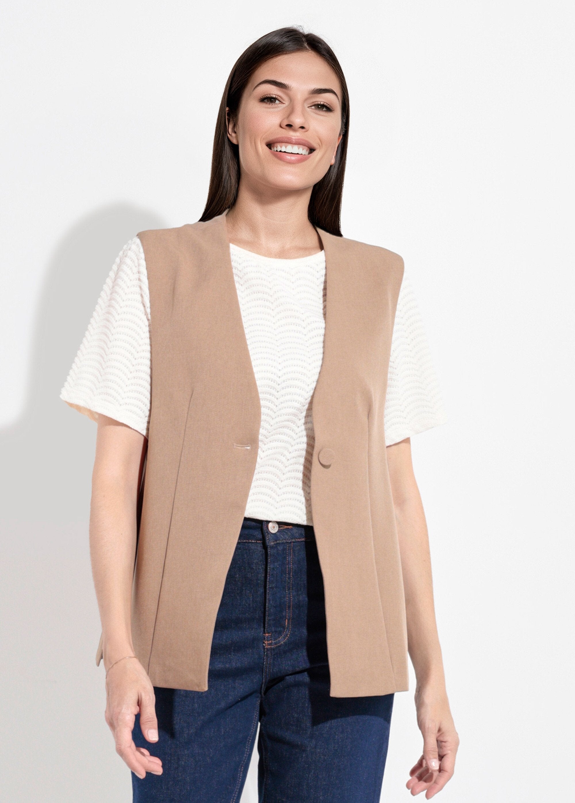 Chaleco_de_traje_sin_mangas_con_botones_laterales_Beige_FA1_slim