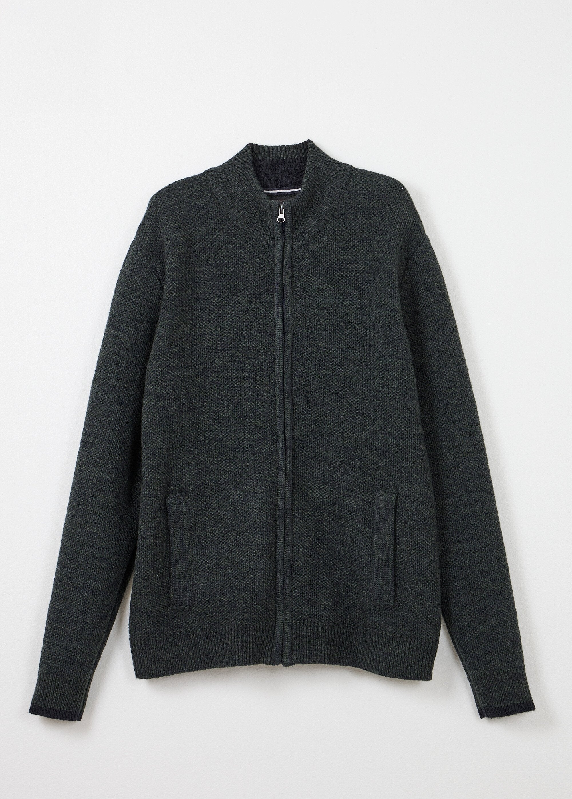 Cárdigan_con_cremallera_y_cuello_alto_en_punto_de_lana_jaspeada_Verde_AP1_slim