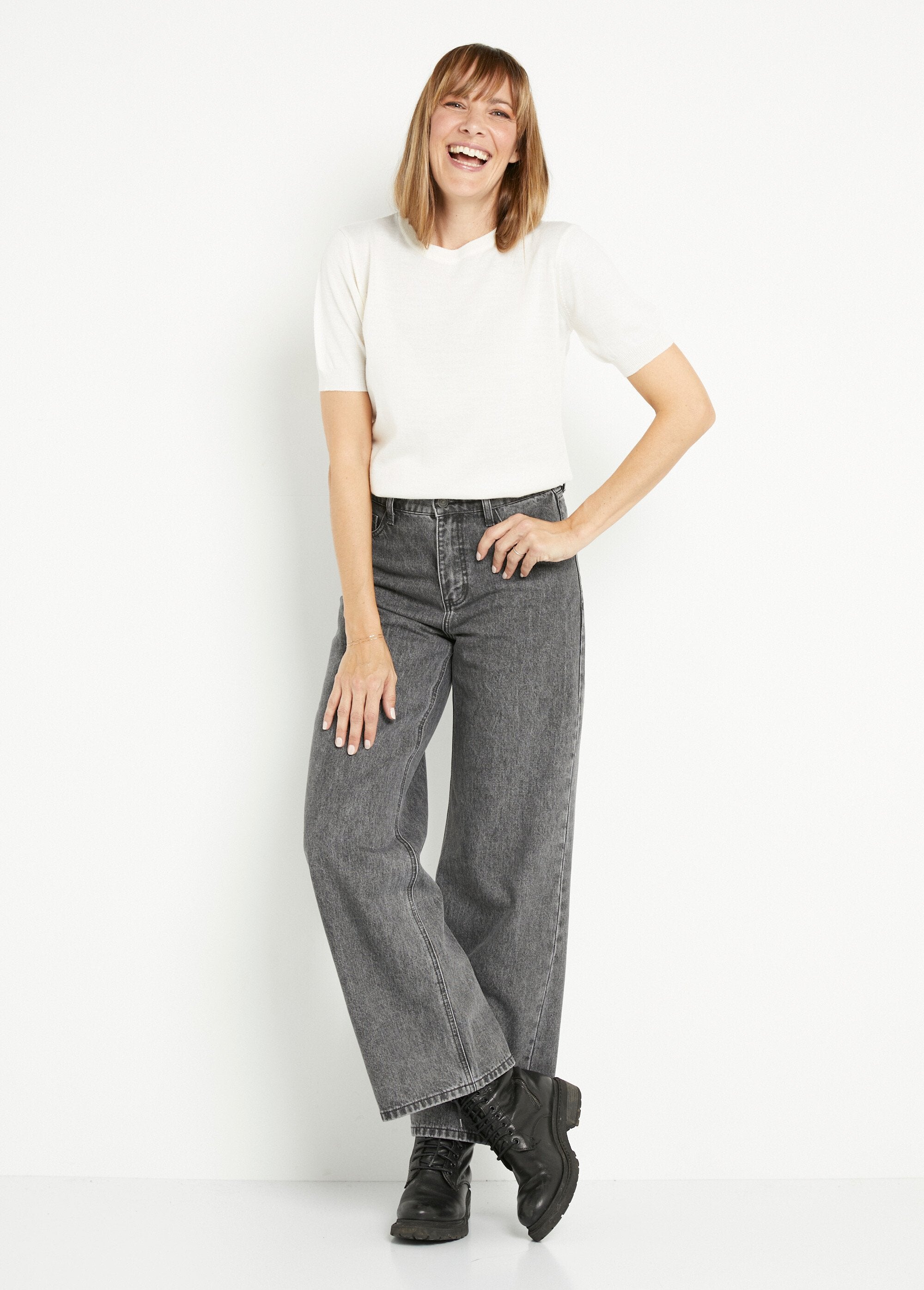 Jean_5_poches_femme_coupe_large_Gris_SF1_slim