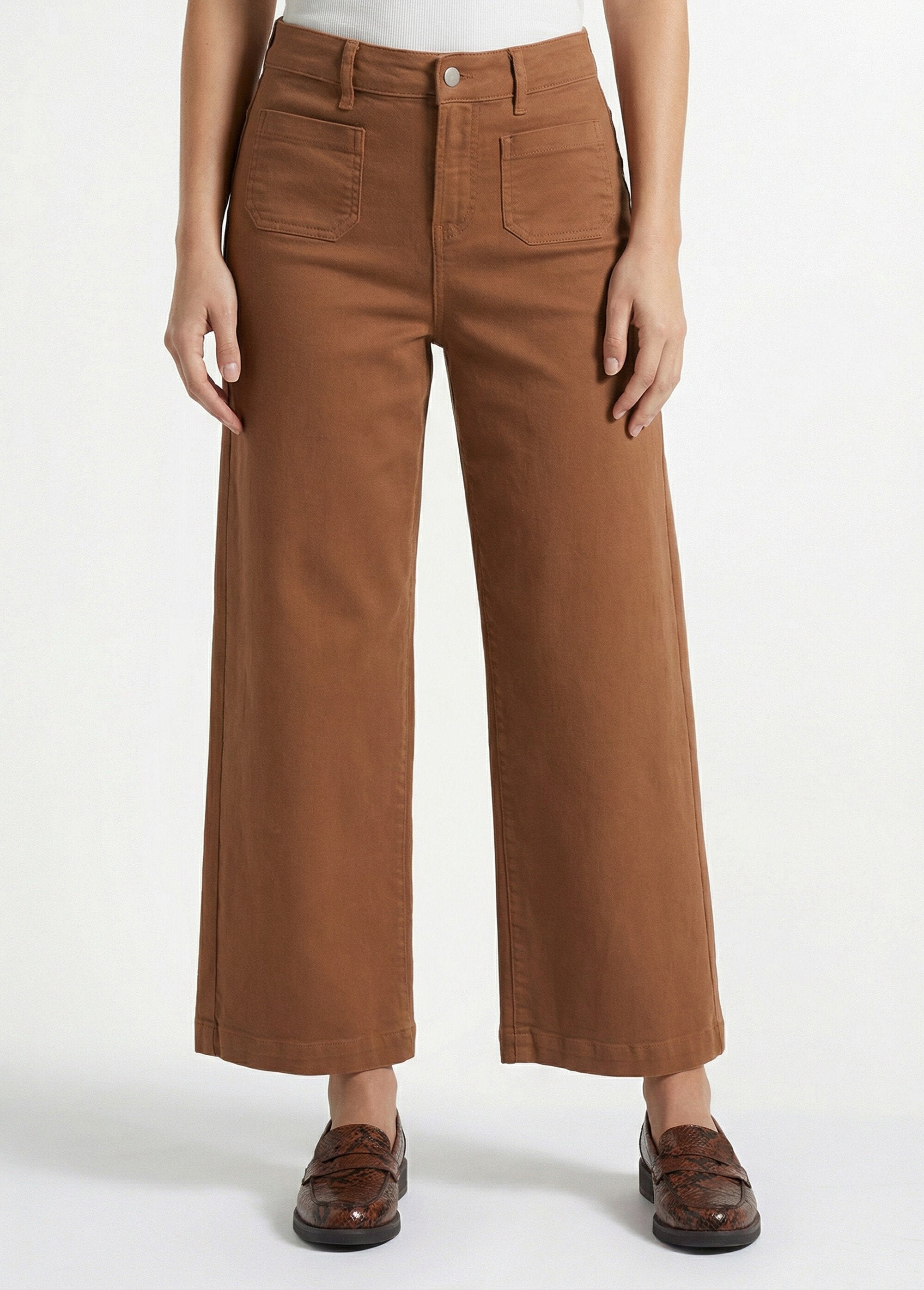 Vaqueros_de_mezclilla_elásticos_anchos_de_7/8_de_largo_con_4_bolsillos_Avellana_FA1_slim