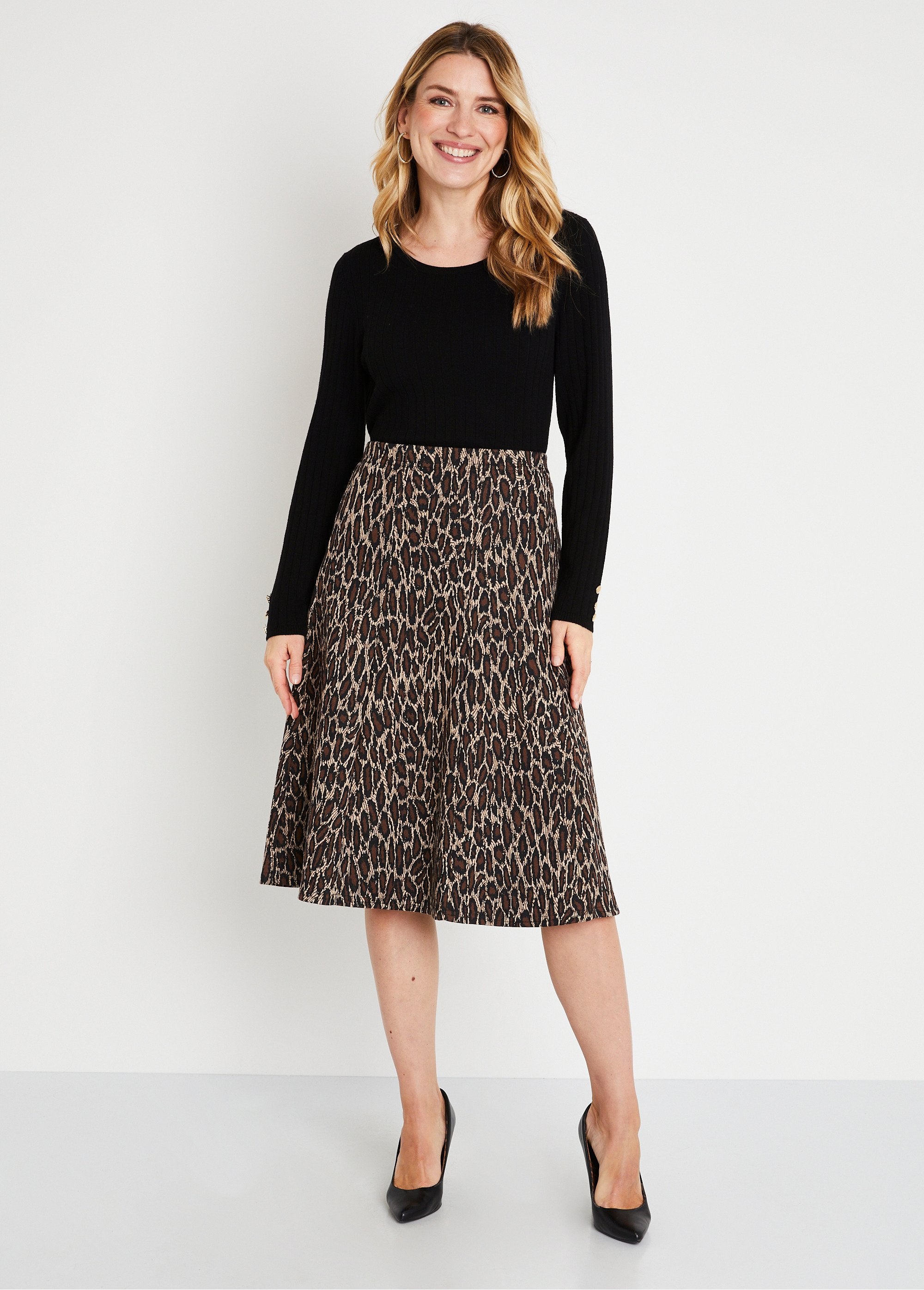 Falda_larga_acampanada_de_punto_jacquard_Marron_leopard_SF1_slim