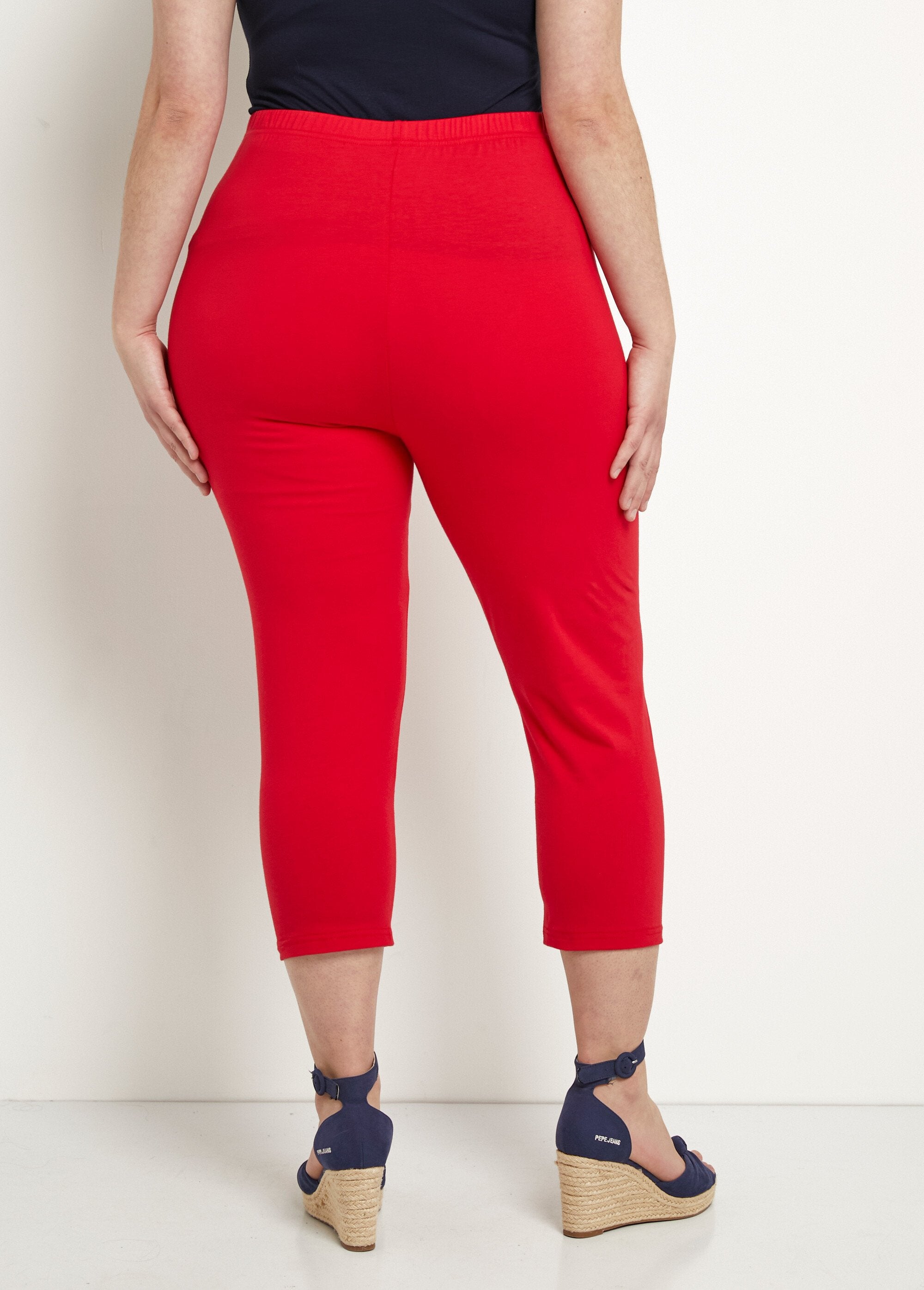 Leggings_cortos_con_cinturilla_elástica_en_algodón_Capuchina_uni_DO1_curvy