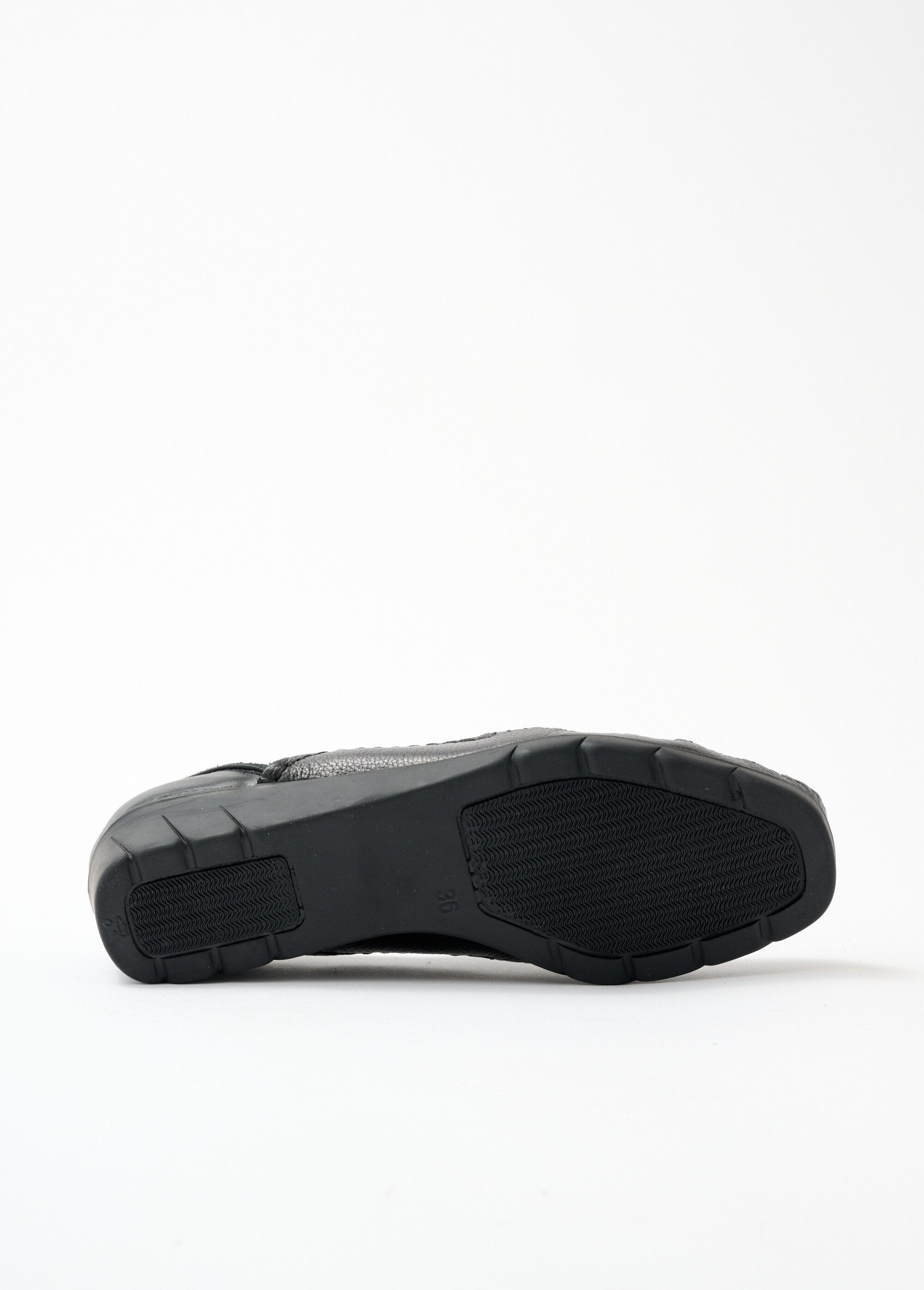 Mocasín_piel_bimaterial_Negro_UN1_slim