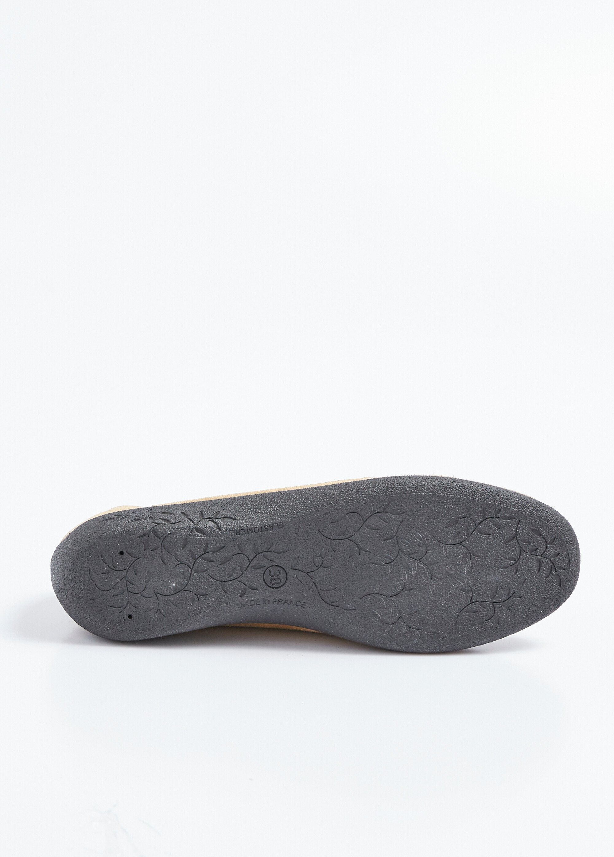 Mocasines_de_cuña_de_piel_de_ante_suave_camello_UN1_slim