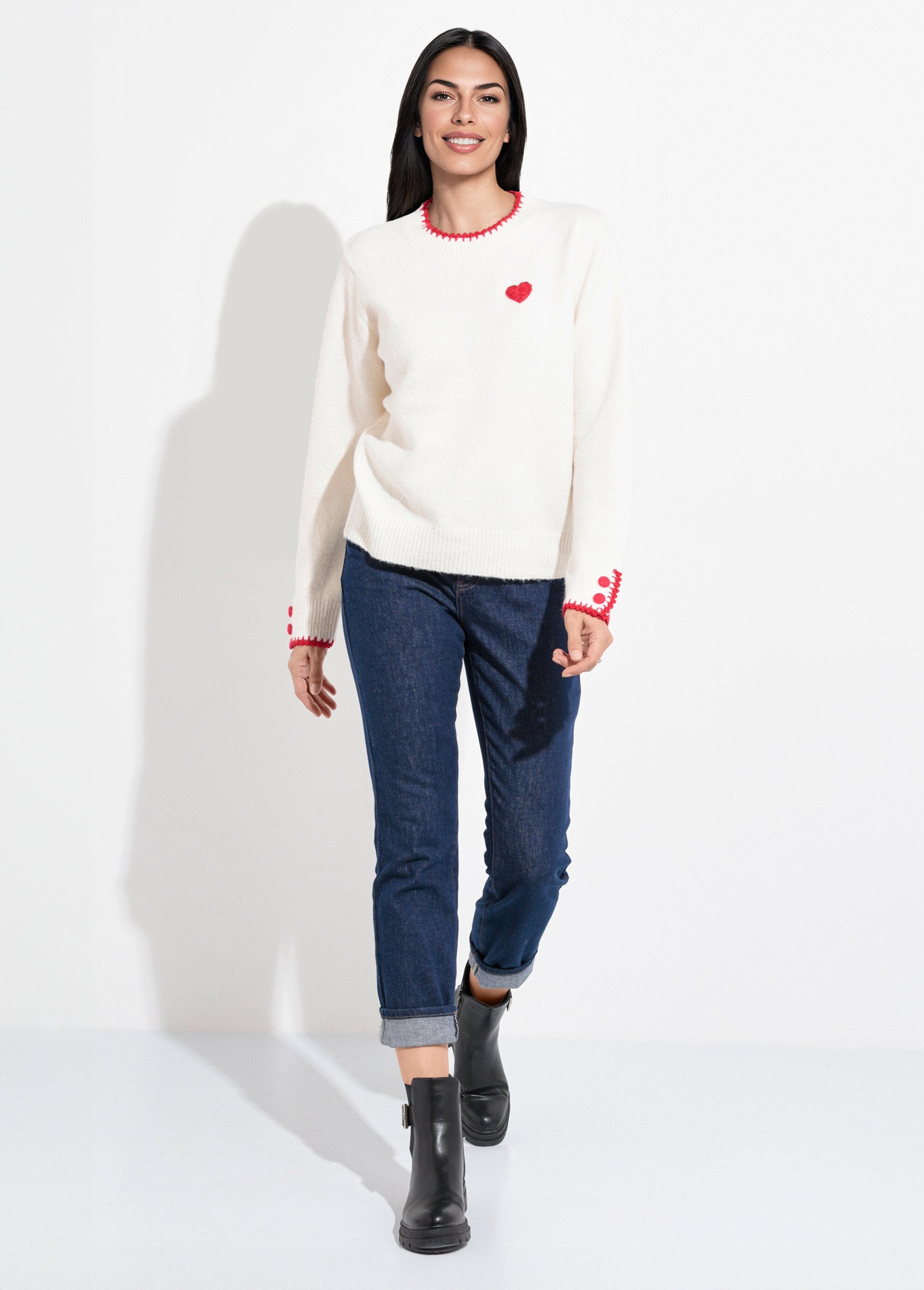 Suéter_cálido_de_lana_con_detalles_estilo_croquet_Crudo_SF1_slim
