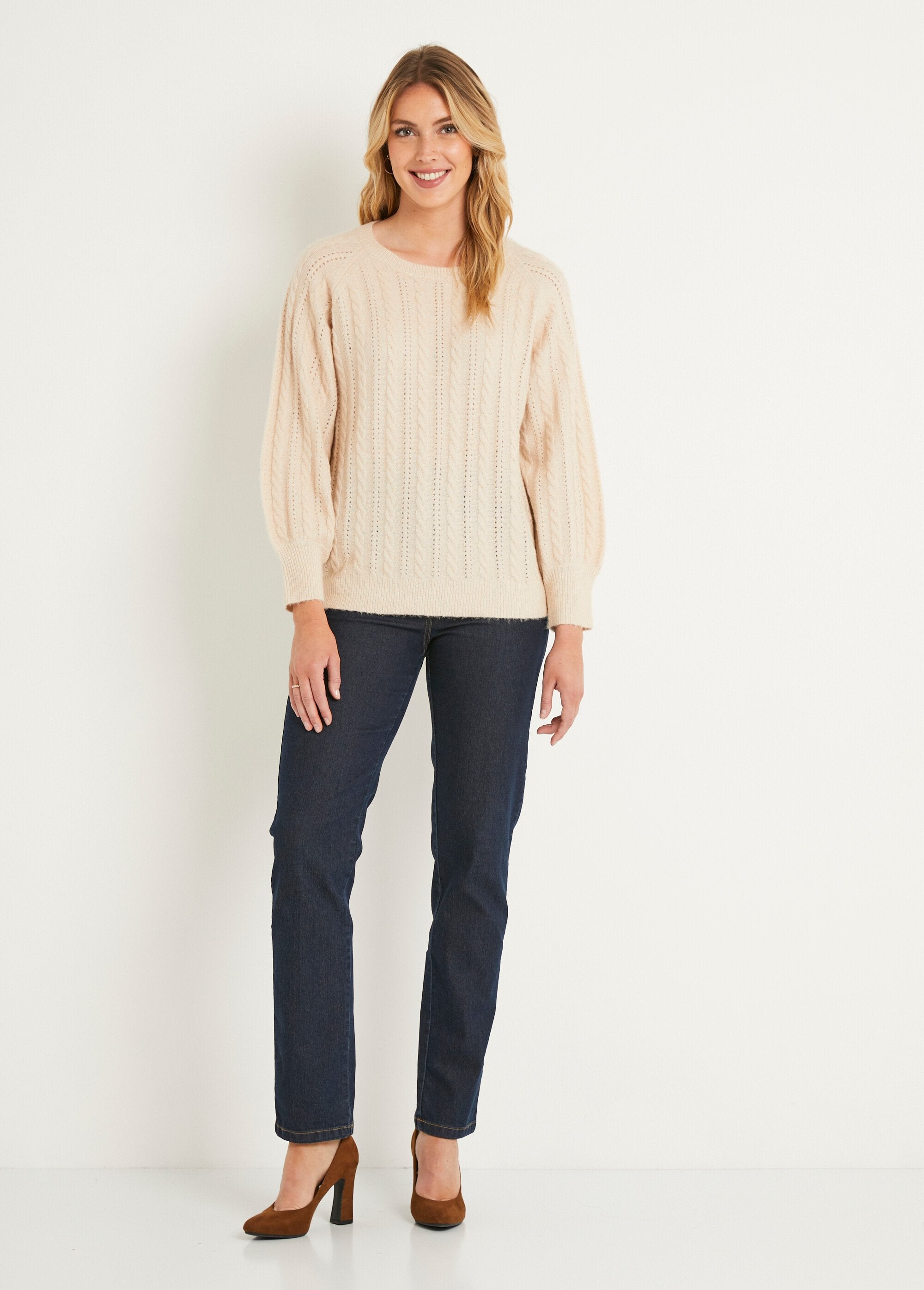 Suave_jersey_de_lana_calada_de_punto_por_cable_iridiscente_Beige_SF1_slim