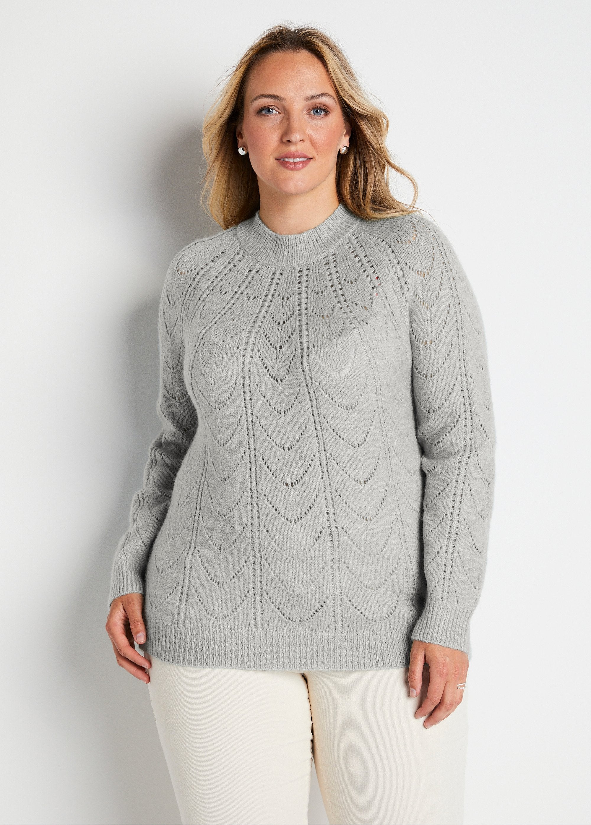 Jersey_punto_jaspeado_calado_cuello_redondo_Gris_jaspeado_FA1_curvy