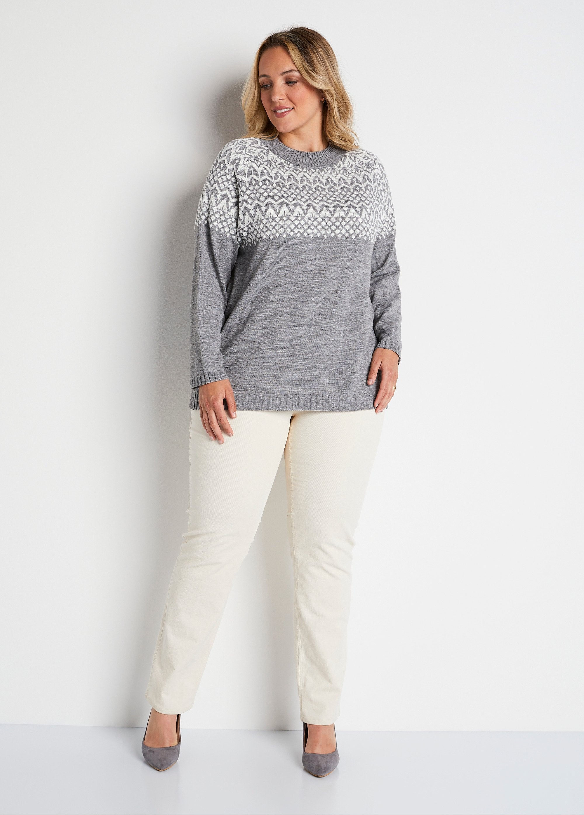 Jersey_túnica_de_punto_jacquard_Gris_y_crudo_SF1_curvy