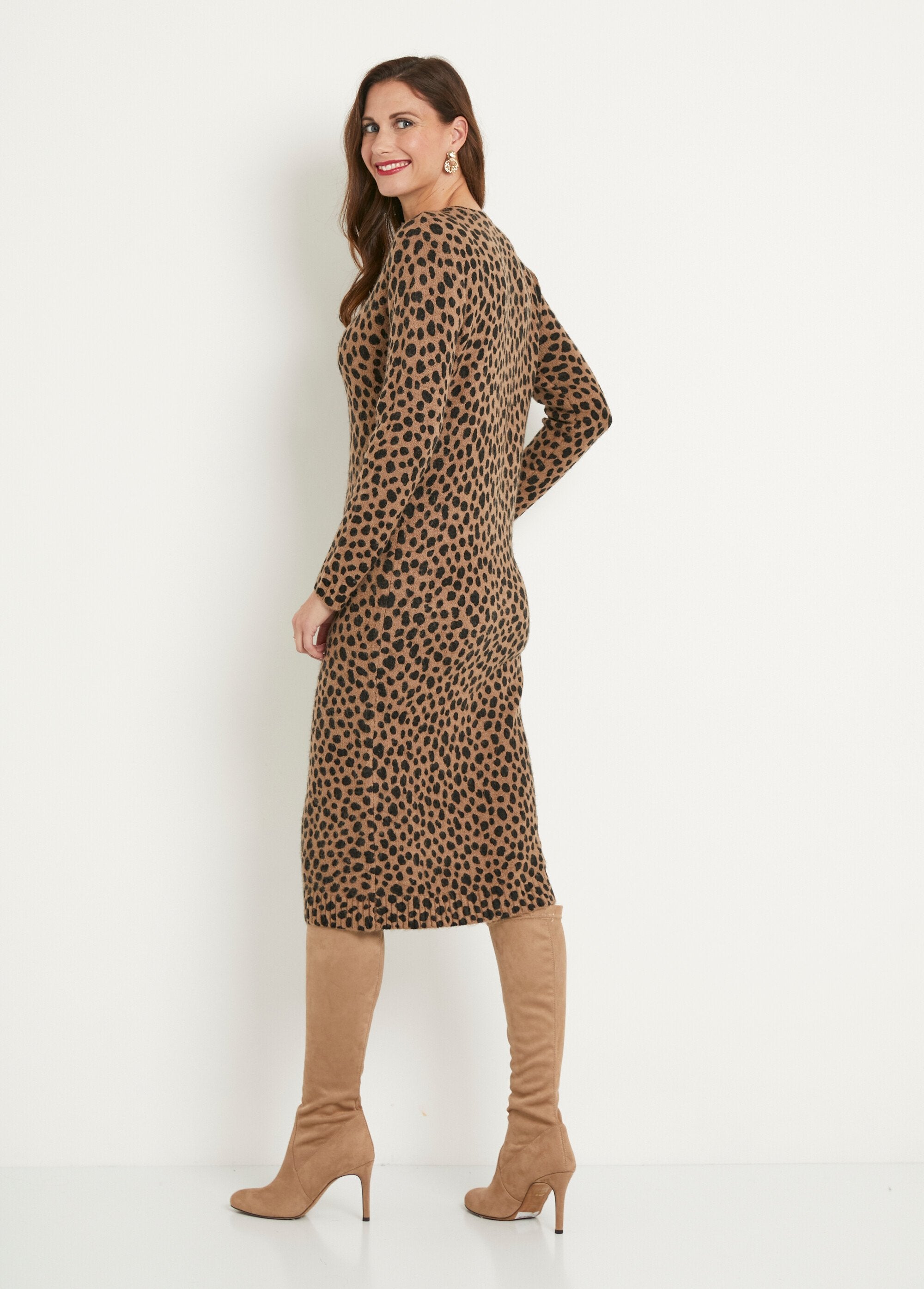 Vestido_corto_con_estampado_de_leopardo_Marron_et_noir_DO1_slim