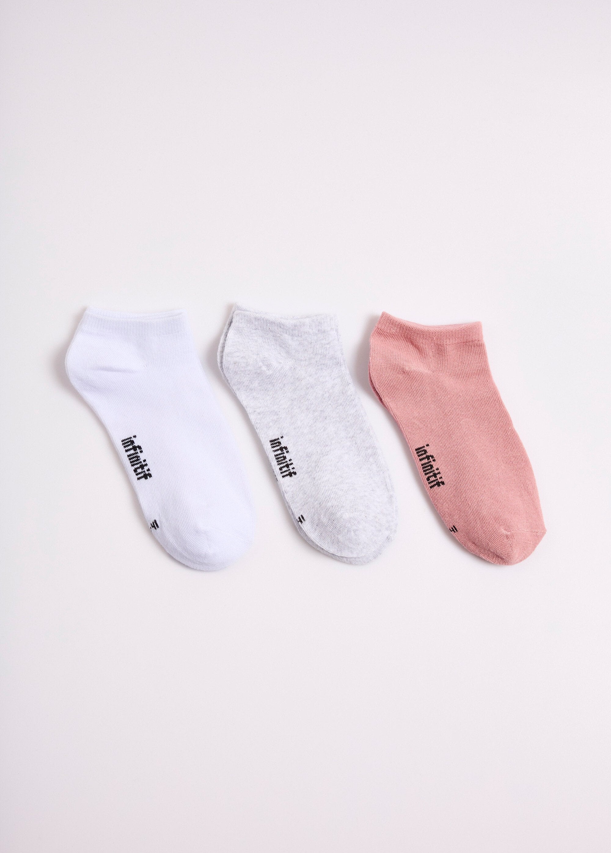 Calcetines_lisos_ricos_en_algodón_Rosa_surtido_DE1_slim