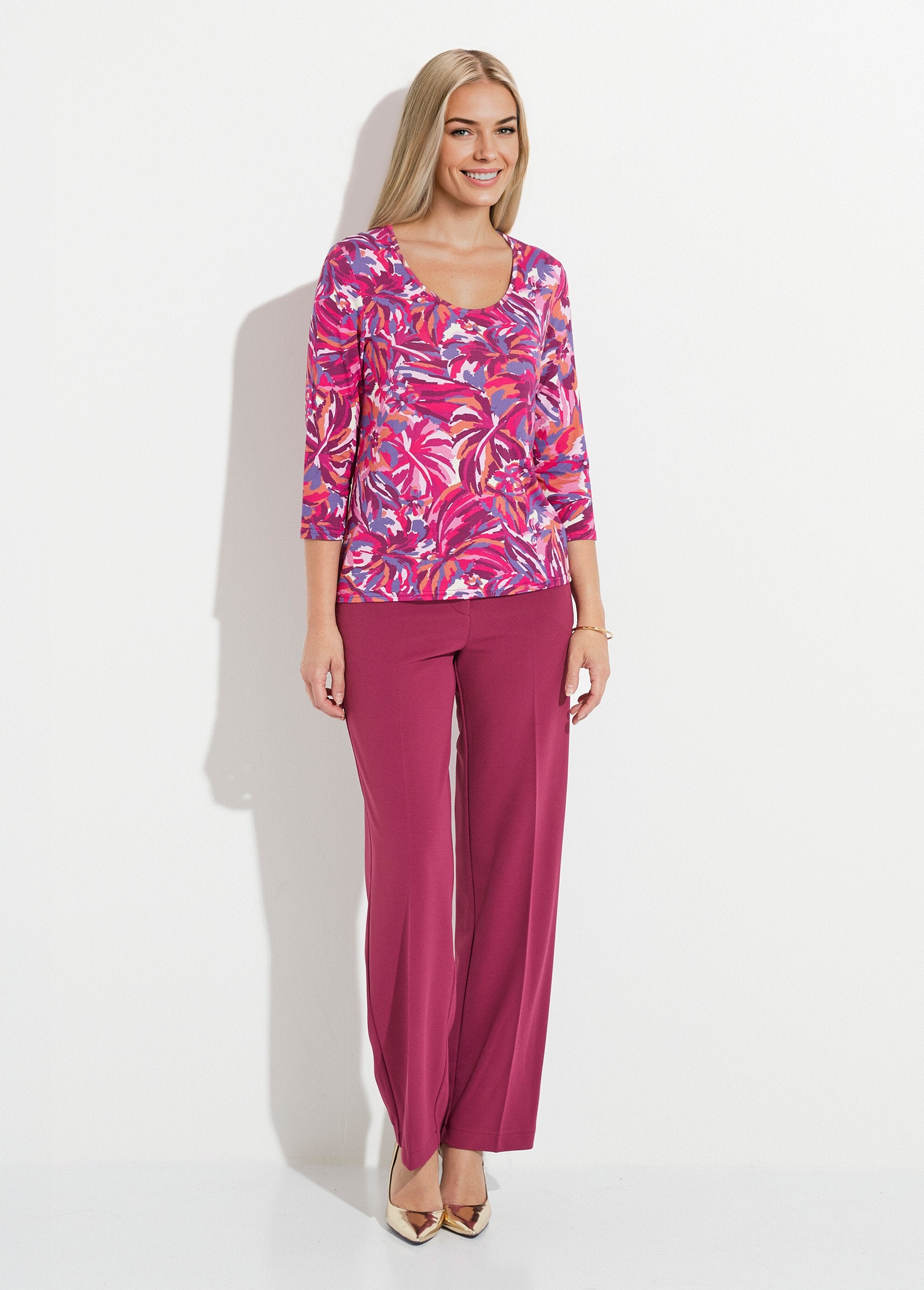Camiseta_de_cuello_redondo_con_mangas_3/4_Estampado_fucsia_SF1_slim