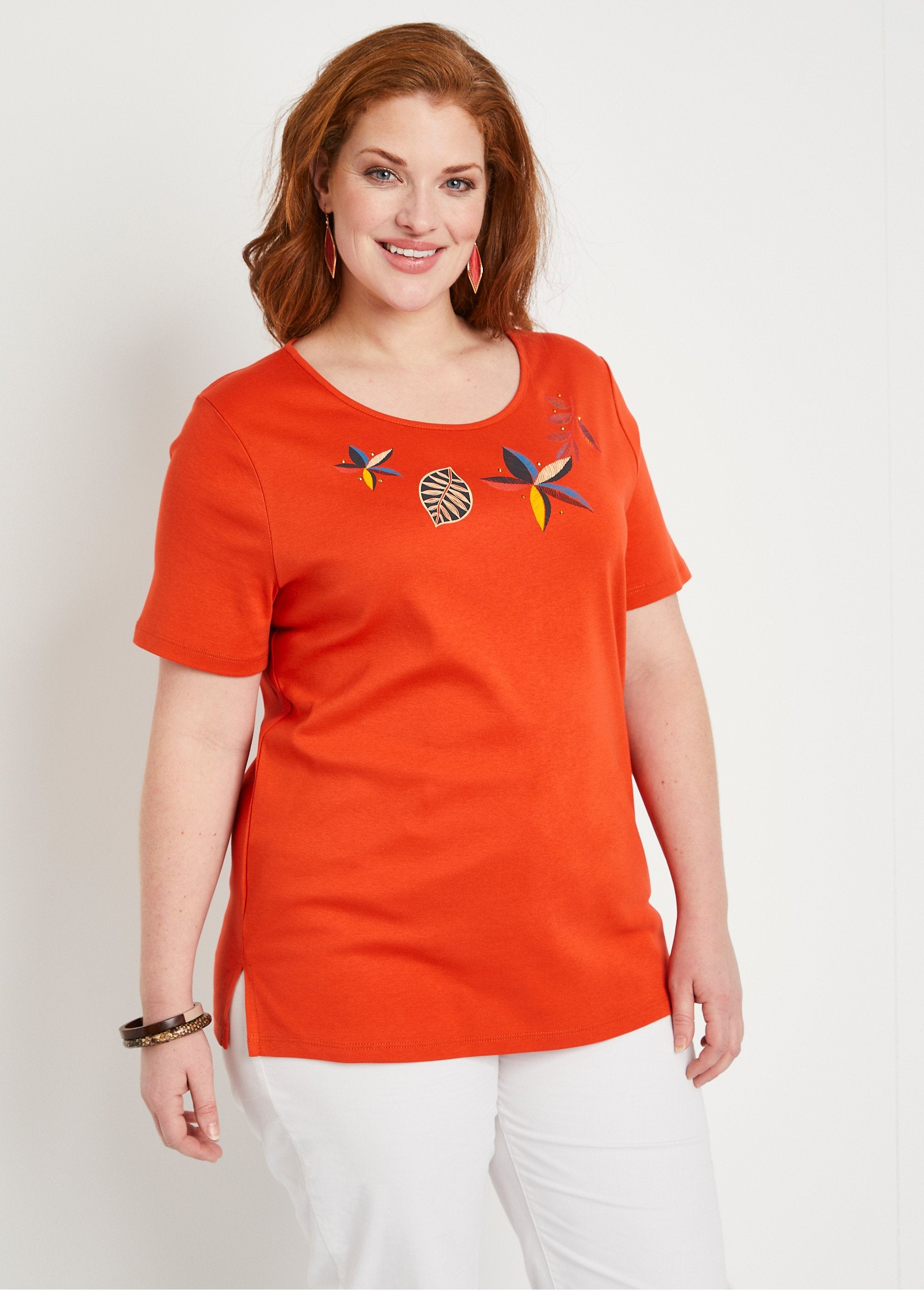 Camiseta_larga_recta_manga_corta_naranja_FA1_curvy