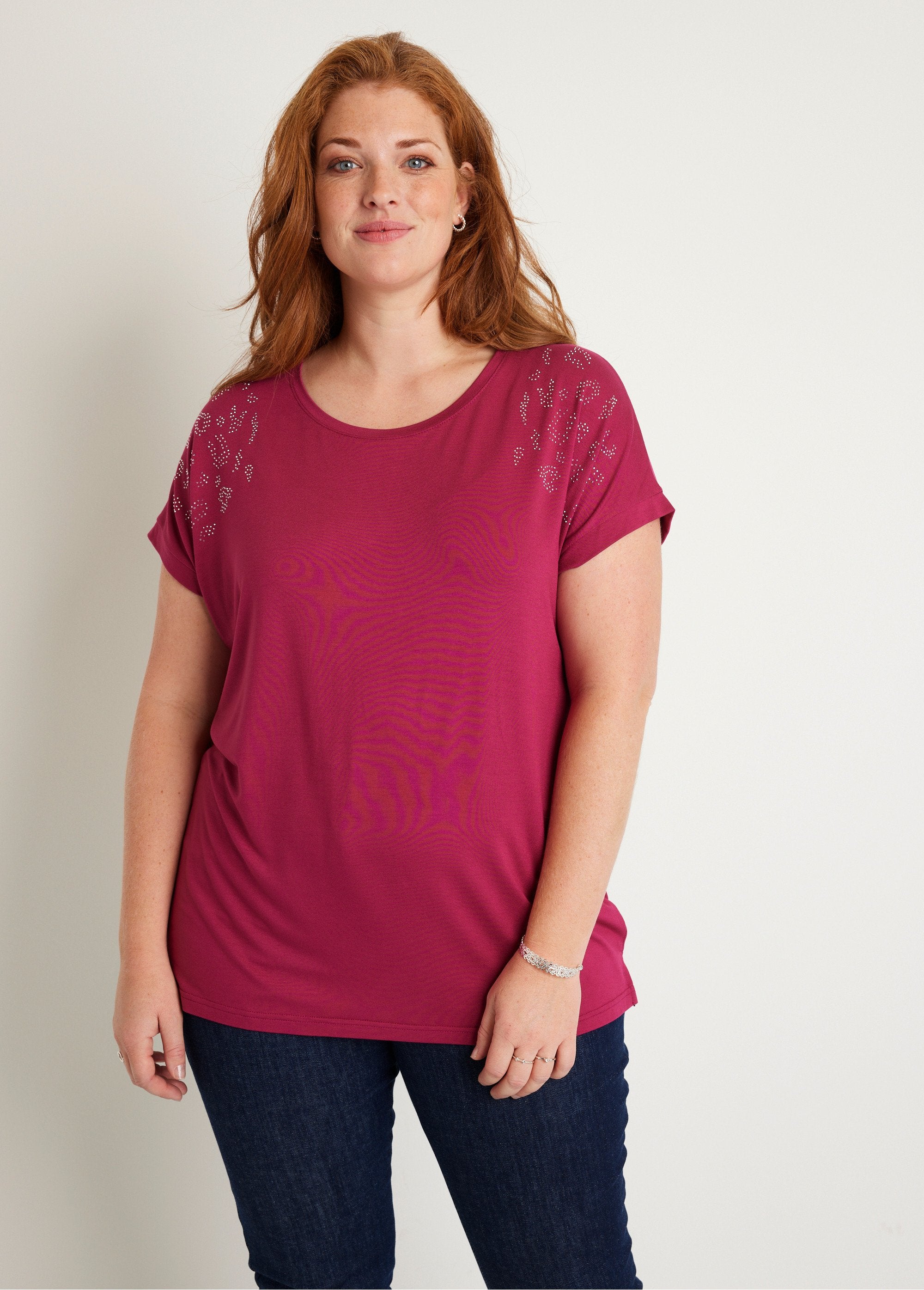 Camiseta_larga_lisa_de_manga_corta_Fucsia_FA1_curvy