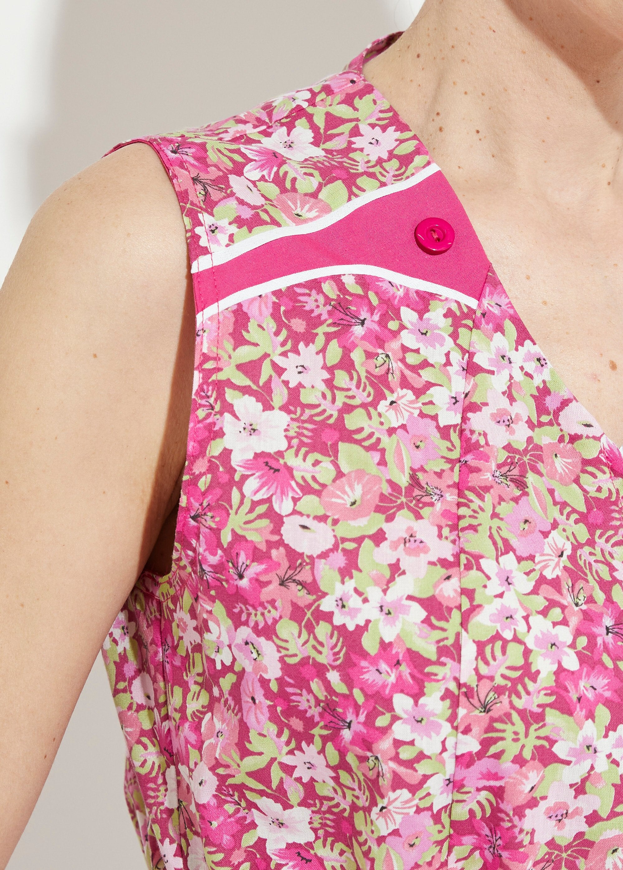 Delantal_floral_sin_mangas_con_cremallera_Rosa_DE2_slim